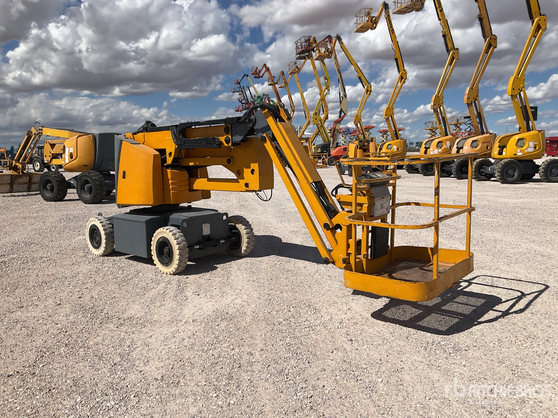 2006 Haulotte HA12IP