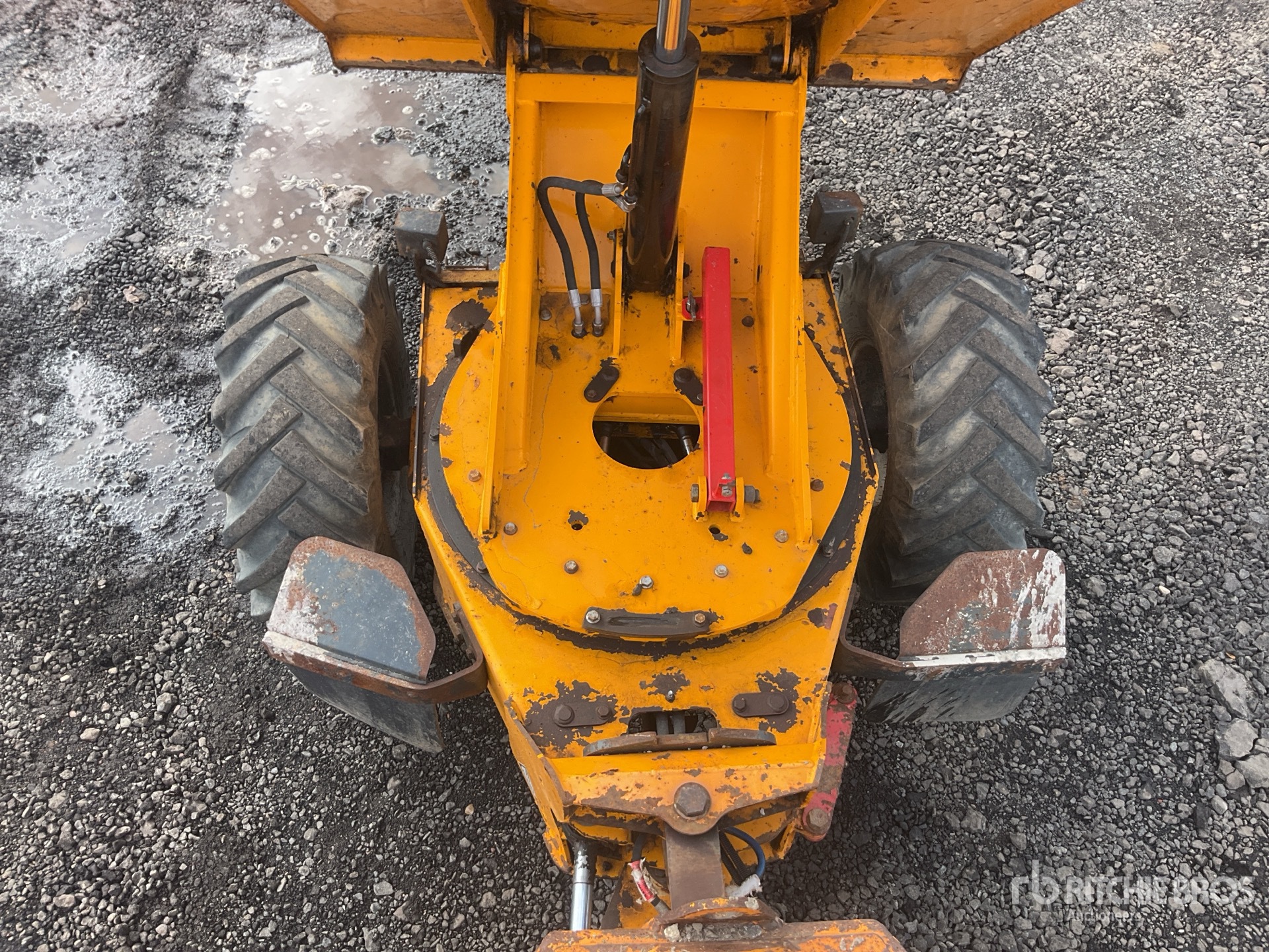 2014 Thwaites MACH573