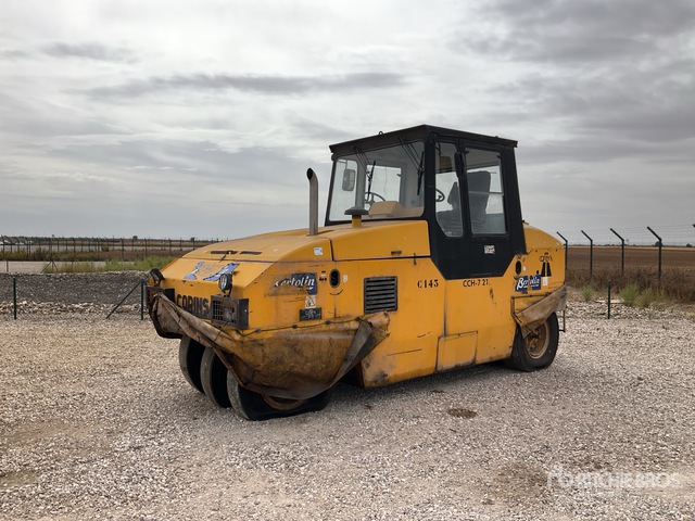2005 Corinsa CCH721 Pneumatic Roller