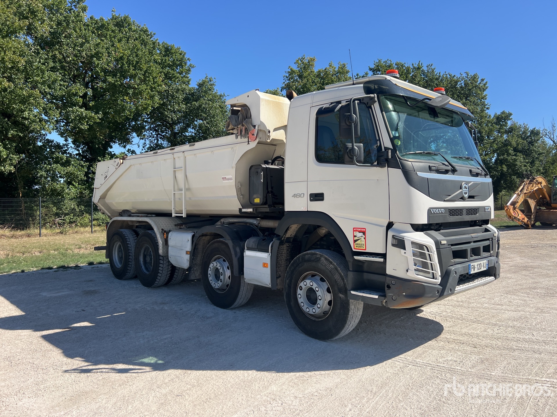 2021 Volvo FMX460