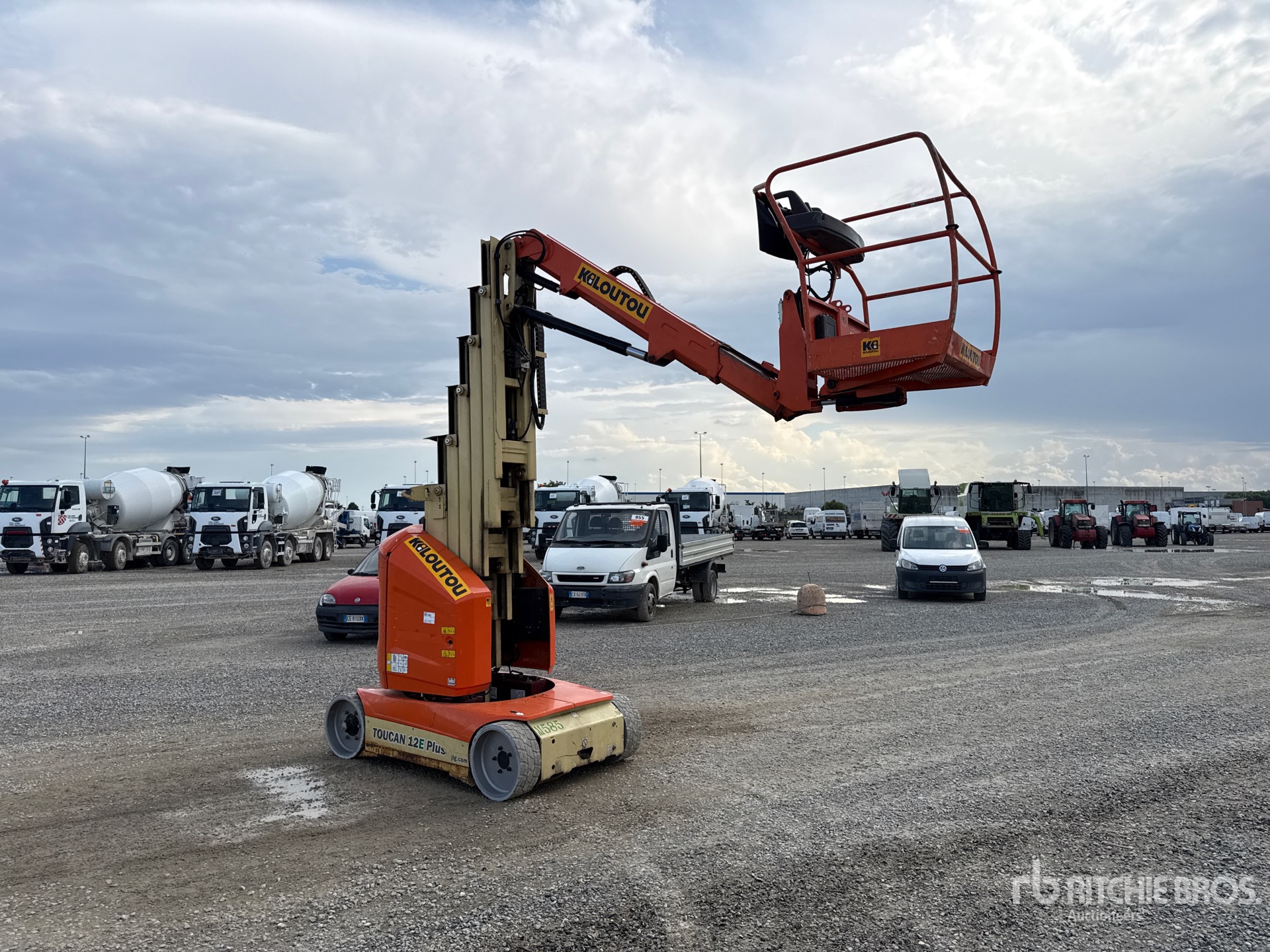 2014 JLG TOUCAN 12E PLUS