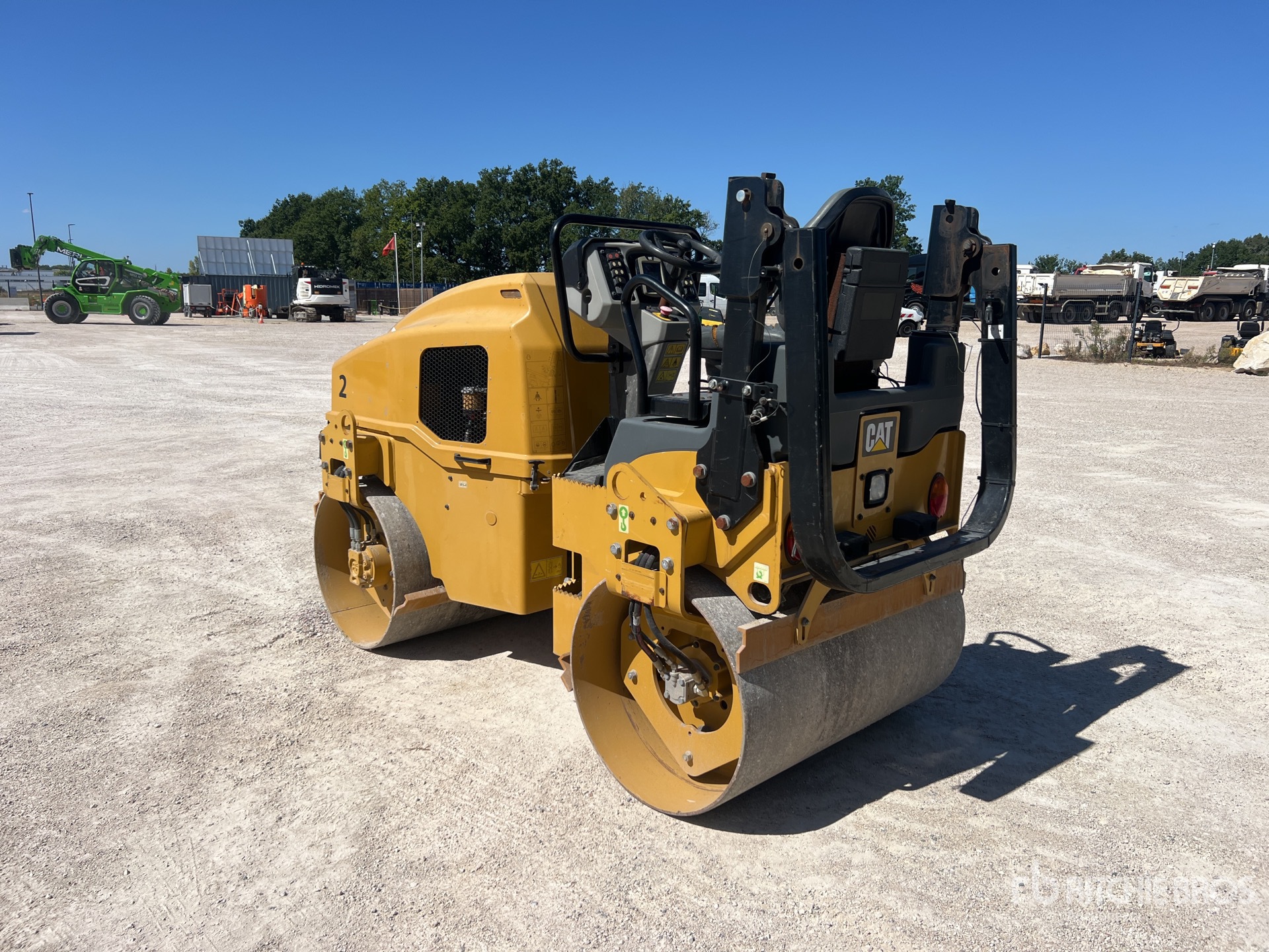 2020 Caterpillar CB2.7