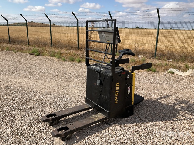 2018 Hyster P2.0S FBW Pallet Jack