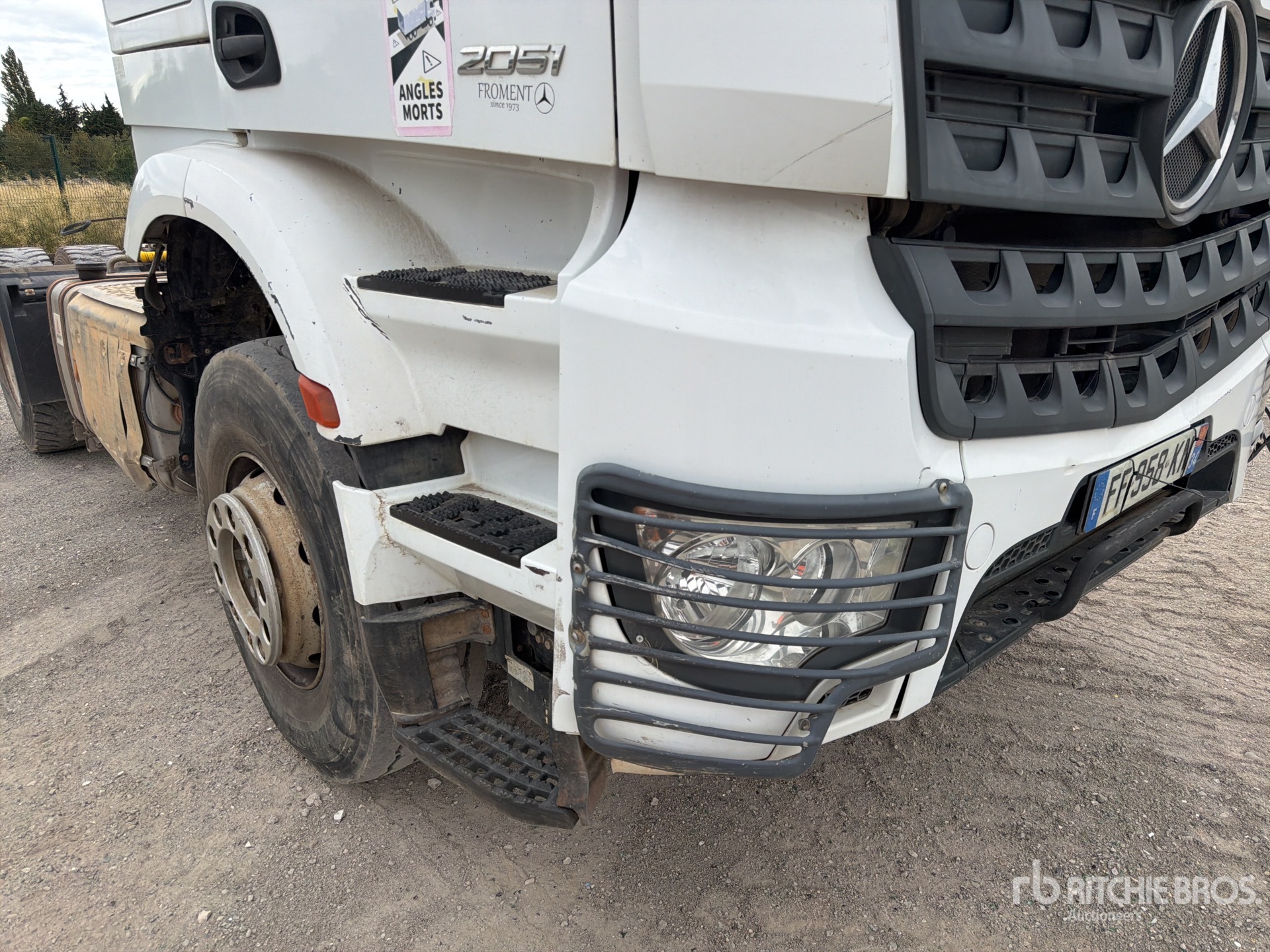 2019 Mercedes-Benz AROCS 2051
