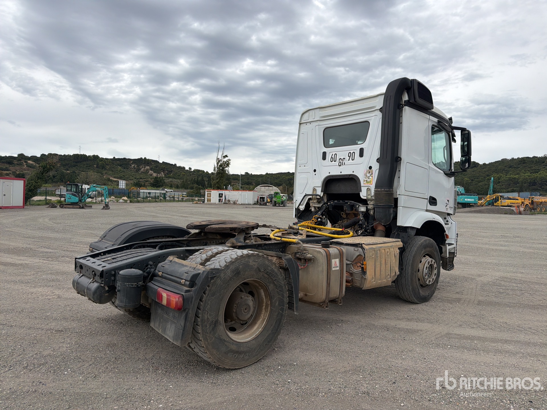 2019 Mercedes-Benz AROCS 2051