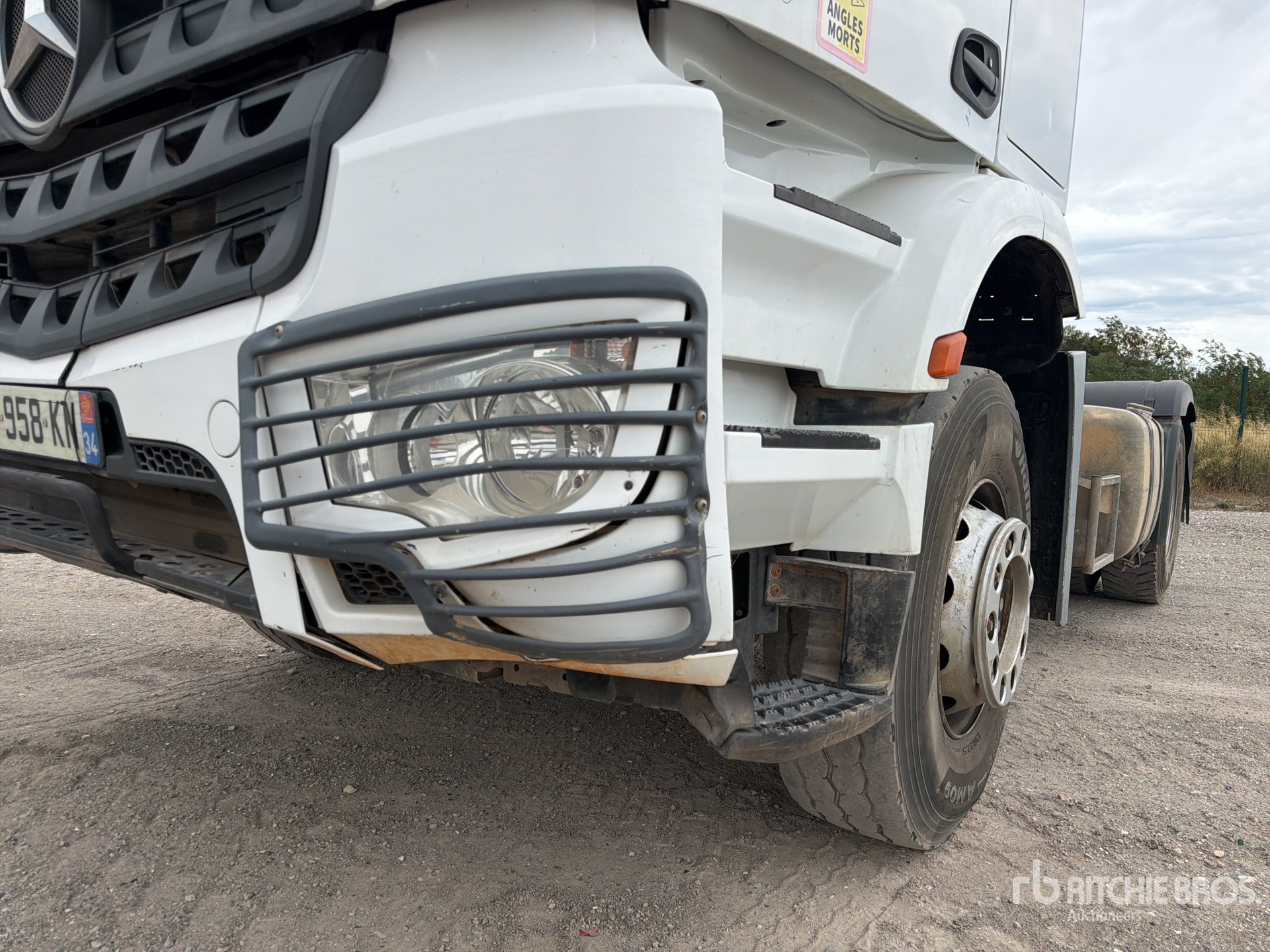 2019 Mercedes-Benz AROCS 2051