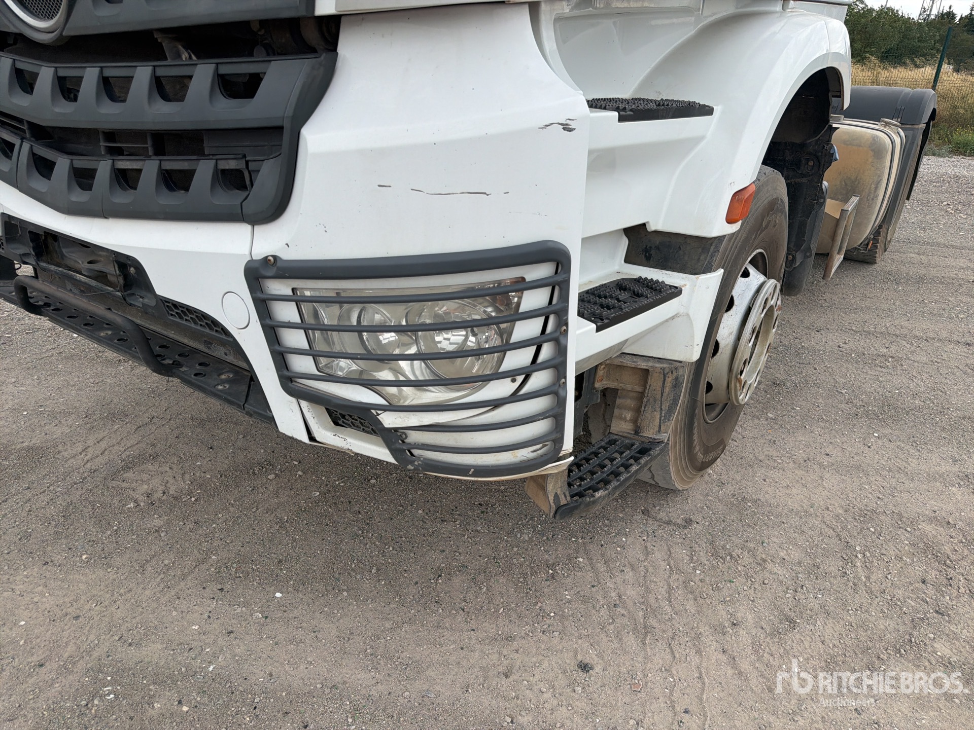 2019 Mercedes-Benz AROCS 2051