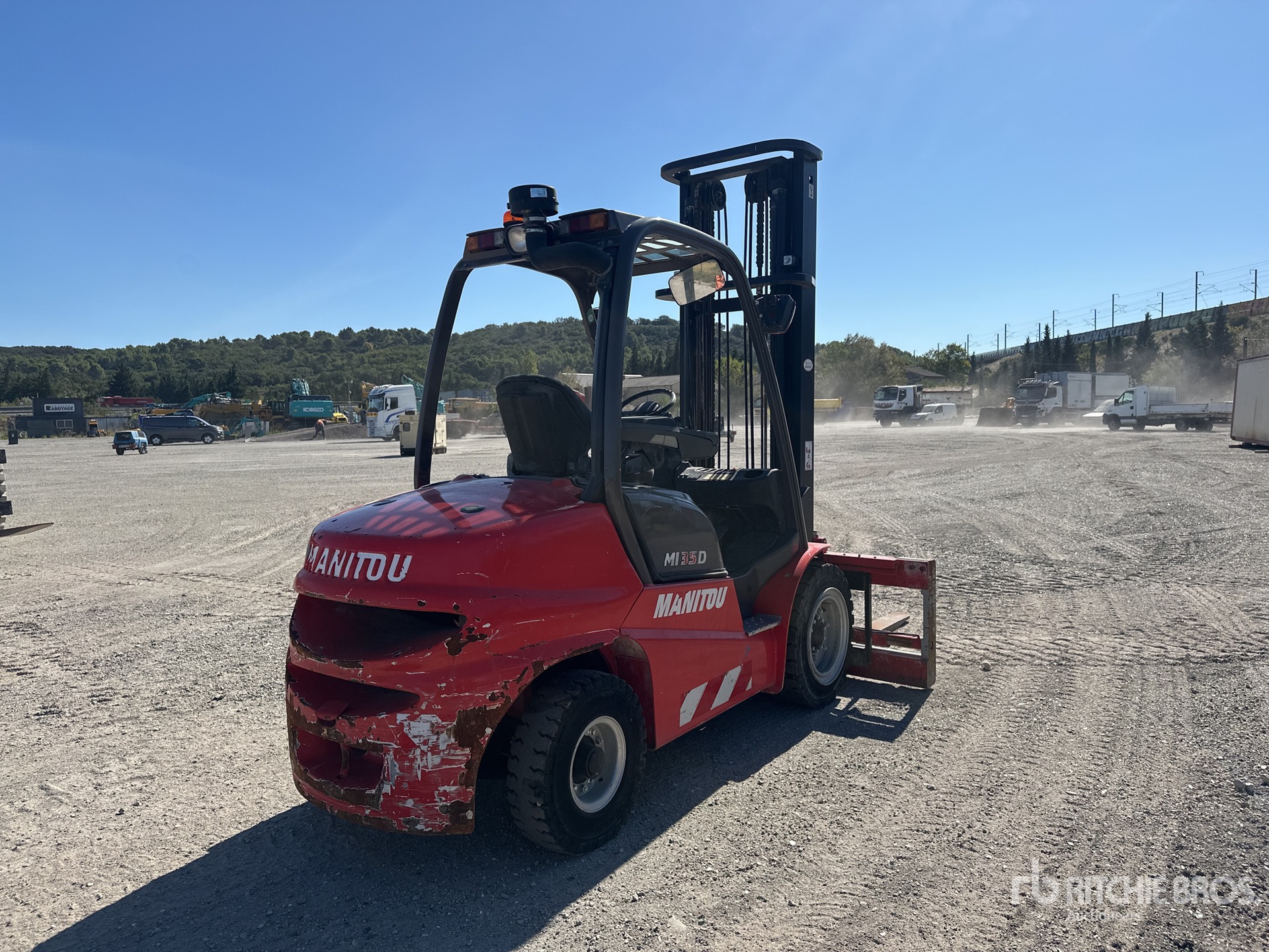 2021 Manitou MI 35D