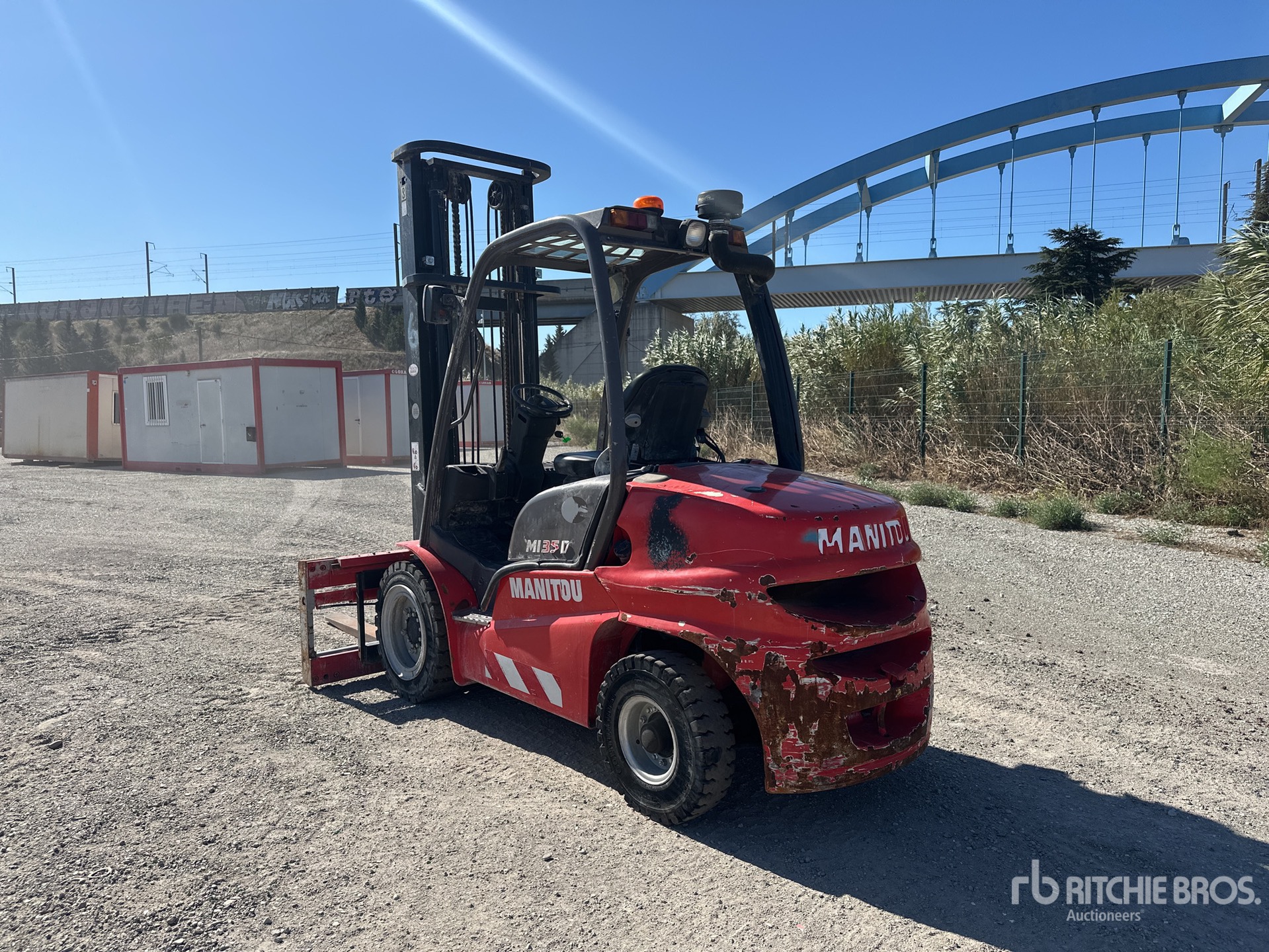 2021 Manitou MI 35D