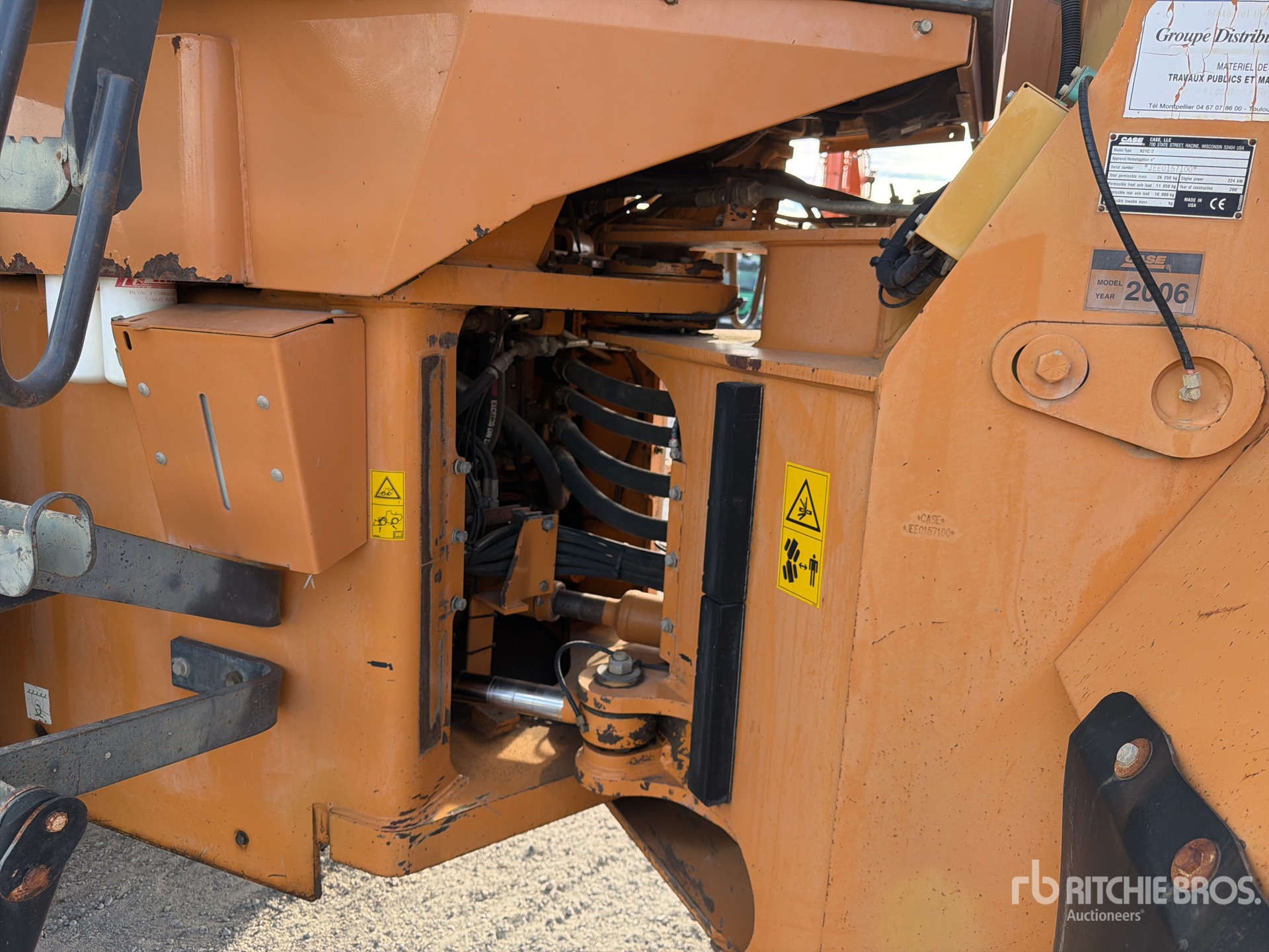2005 Case 921C/2