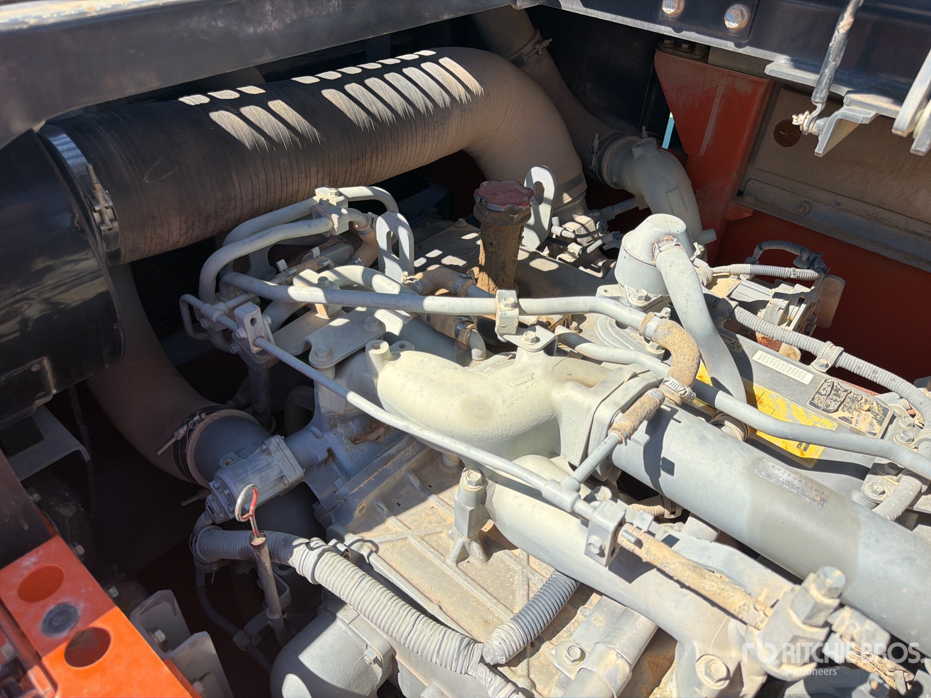 2015 Hitachi ZX470LCH-5B