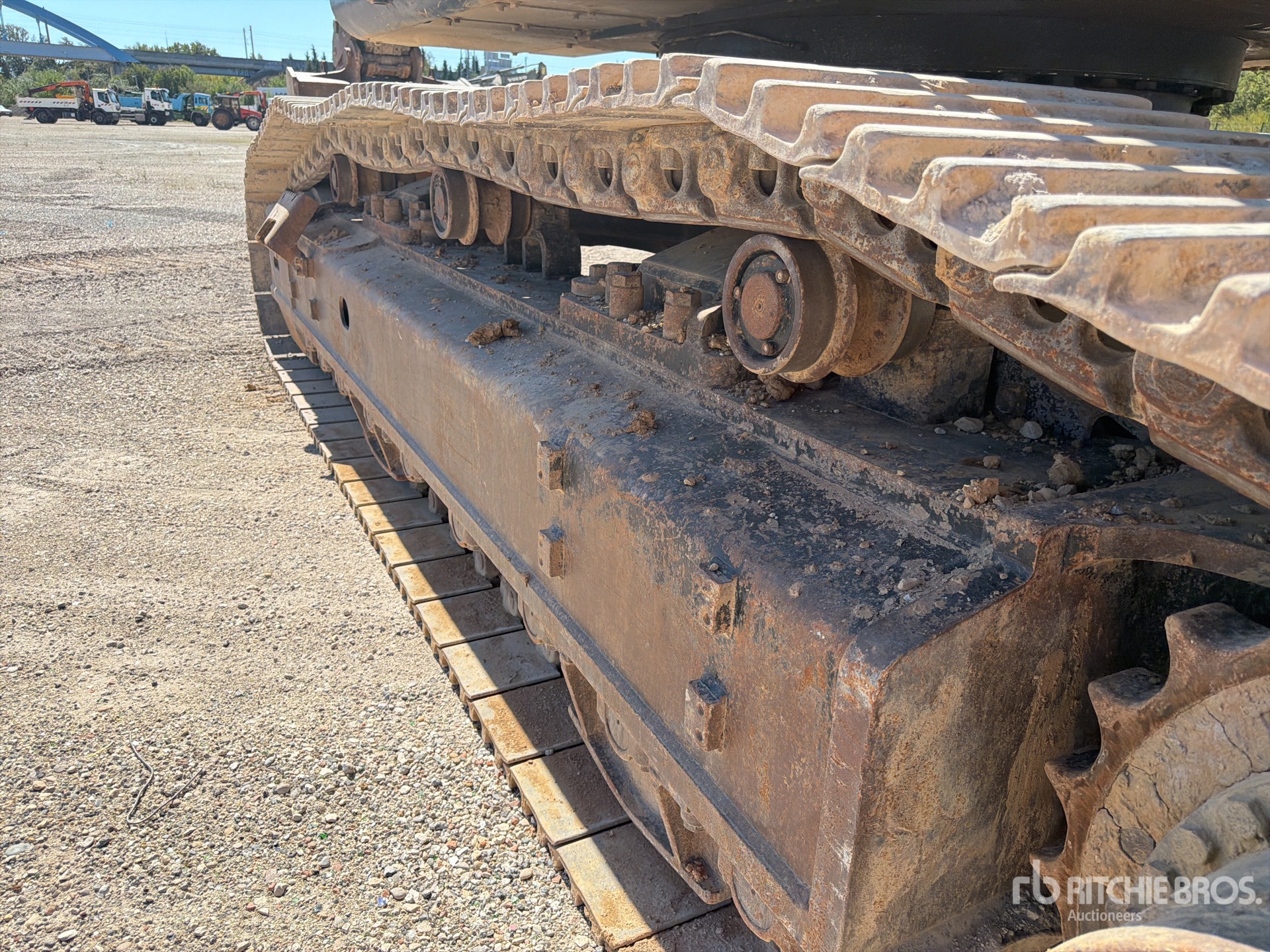 2015 Hitachi ZX470LCH-5B