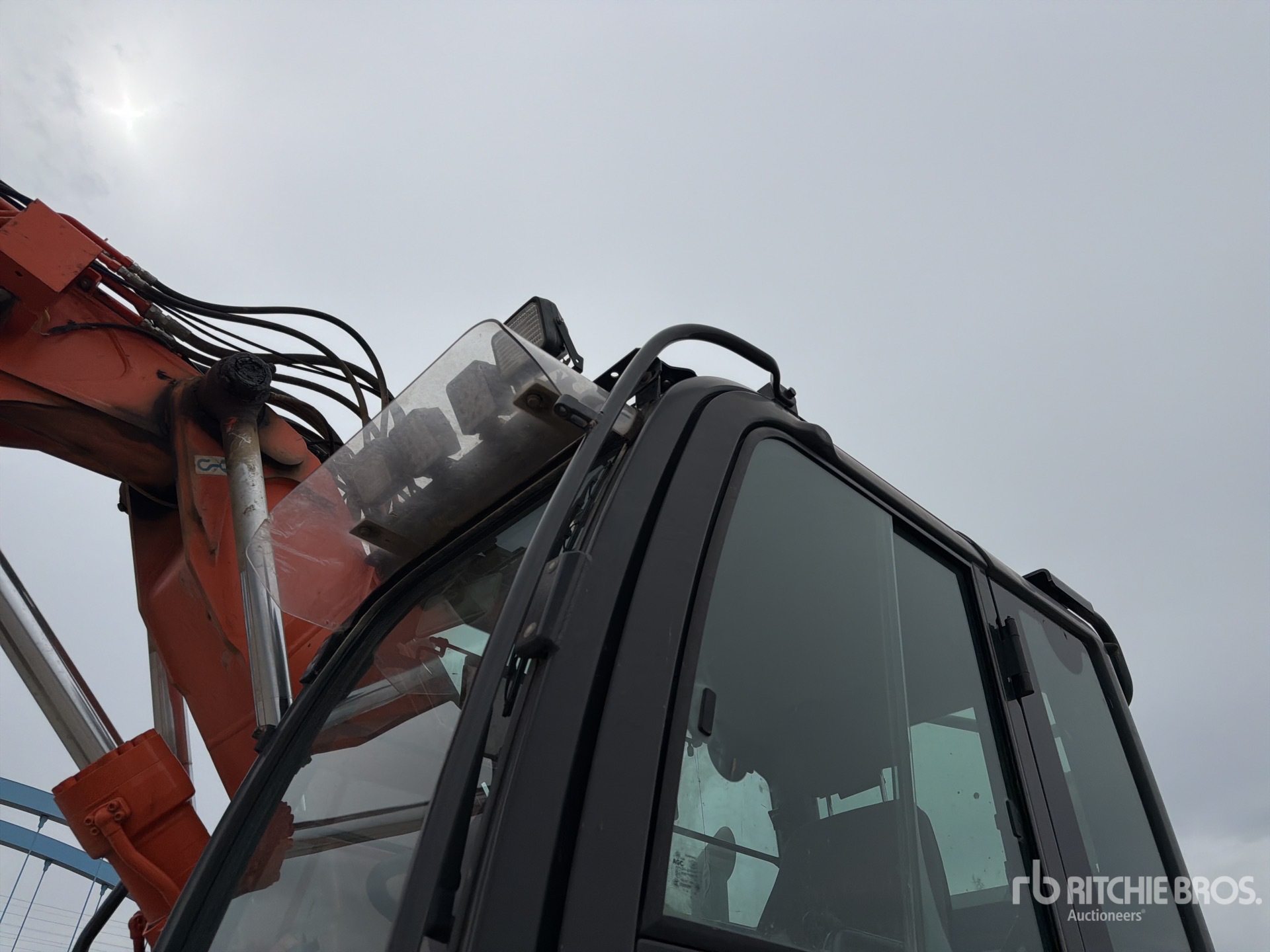 2017 Hitachi ZX145W-6
