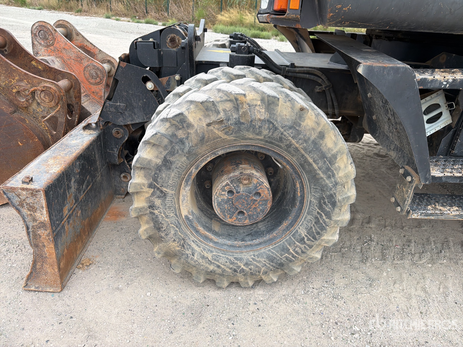 2017 Hitachi ZX145W-6