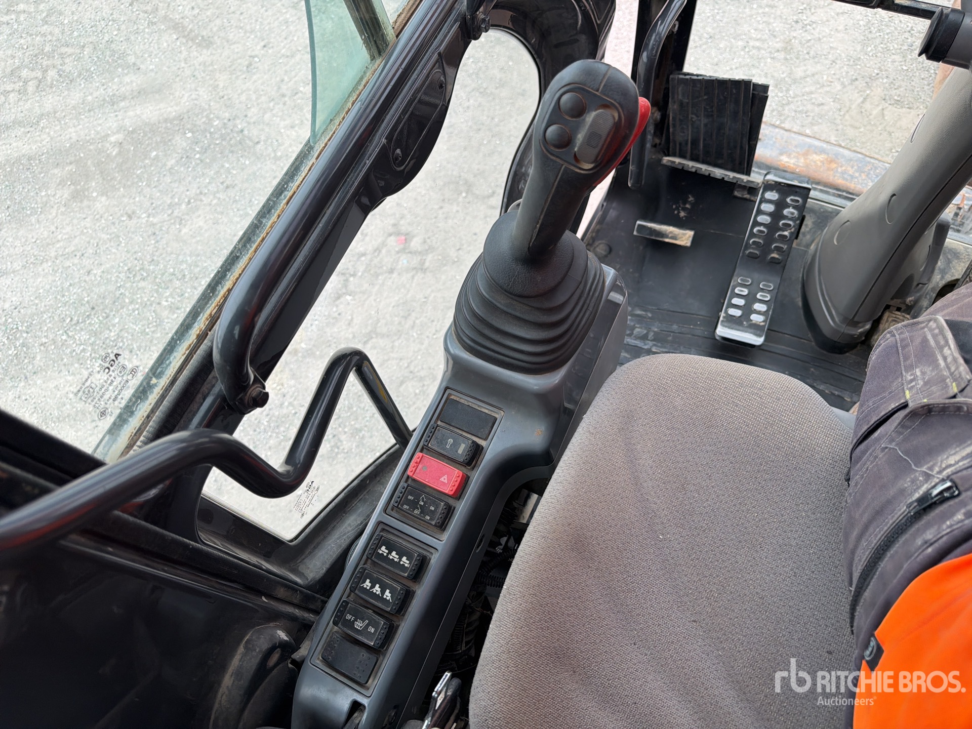 2017 Hitachi ZX145W-6