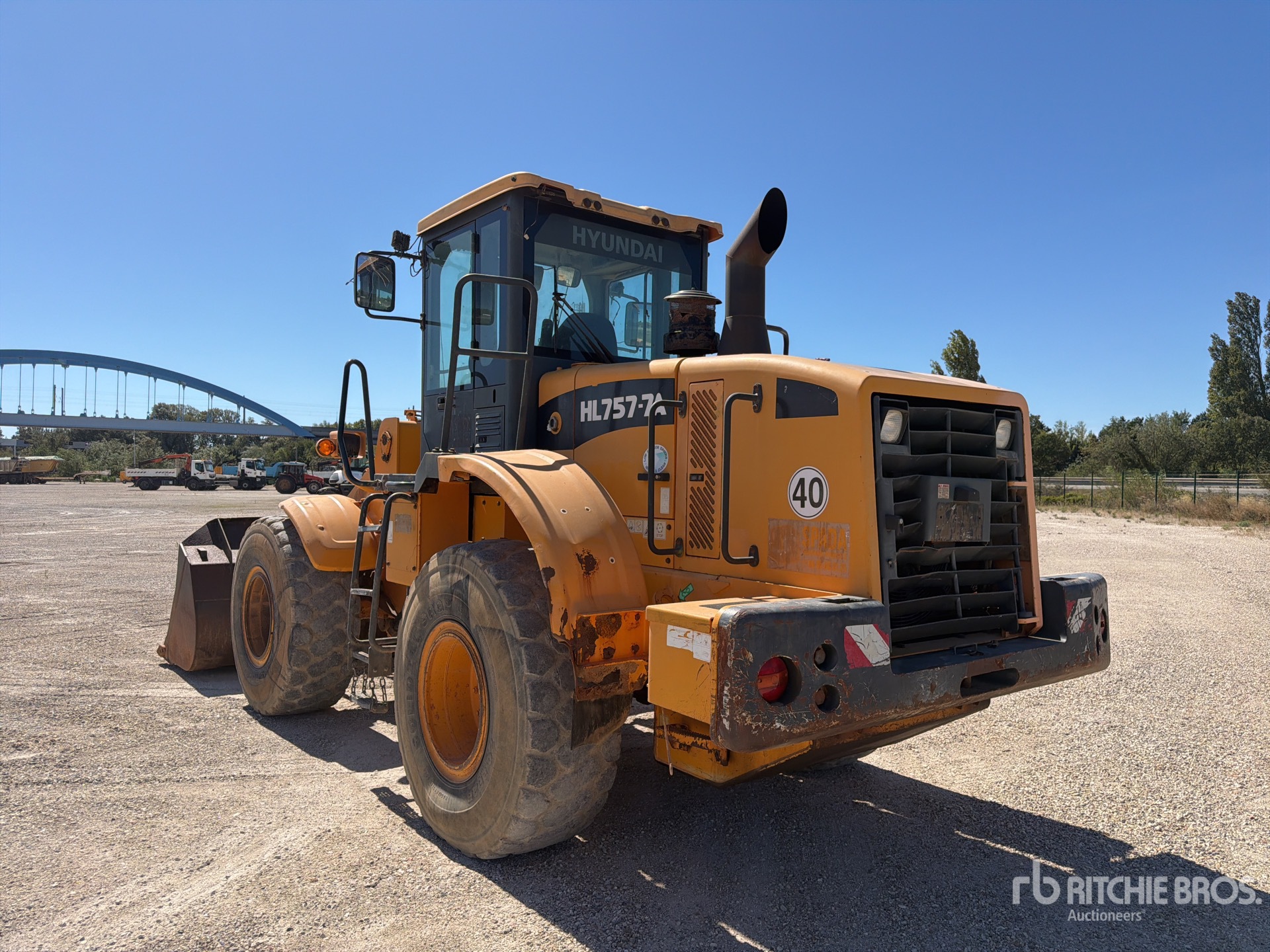 Hyundai HL757-7A