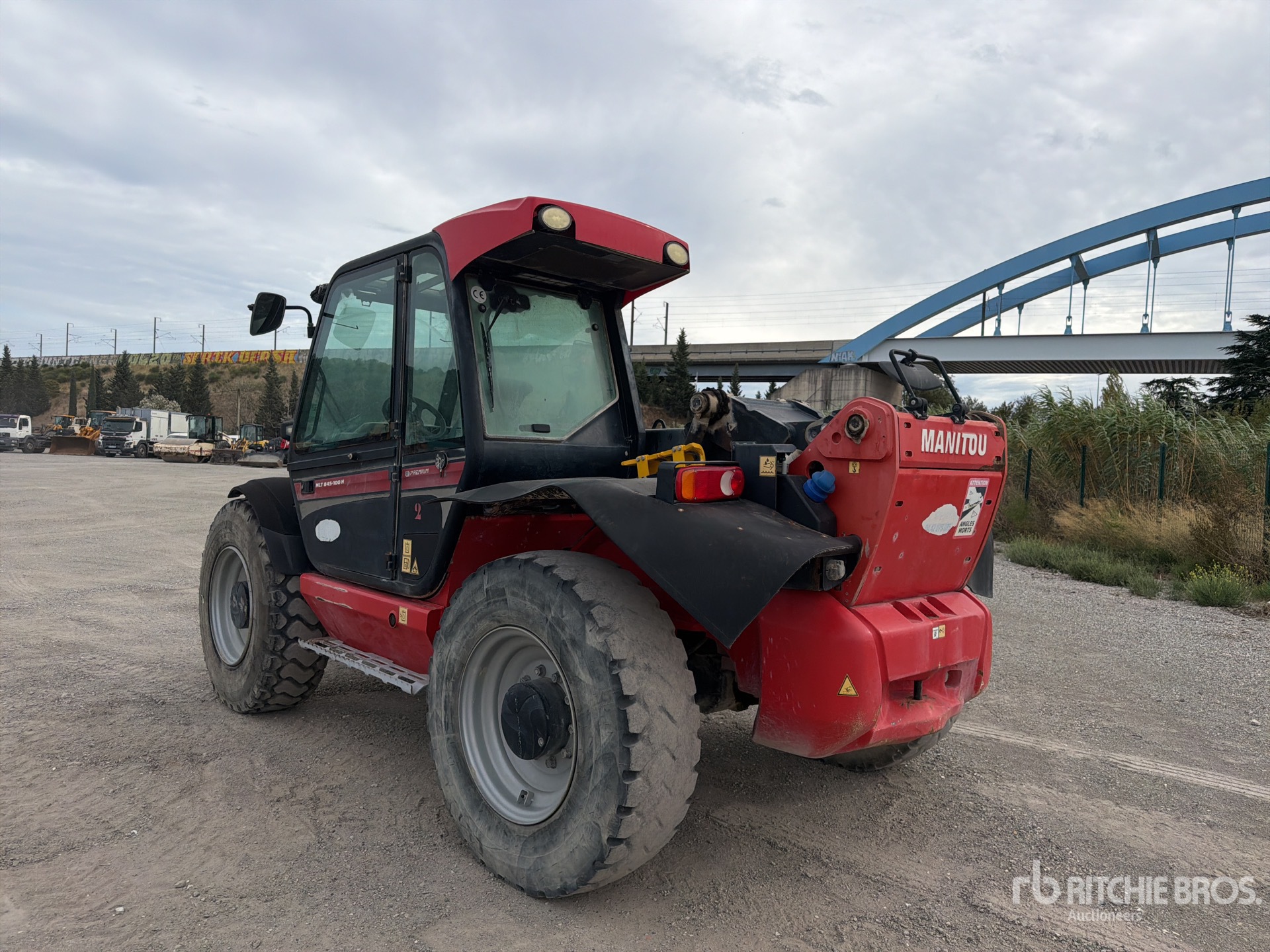 2019 Manitou MLT845H