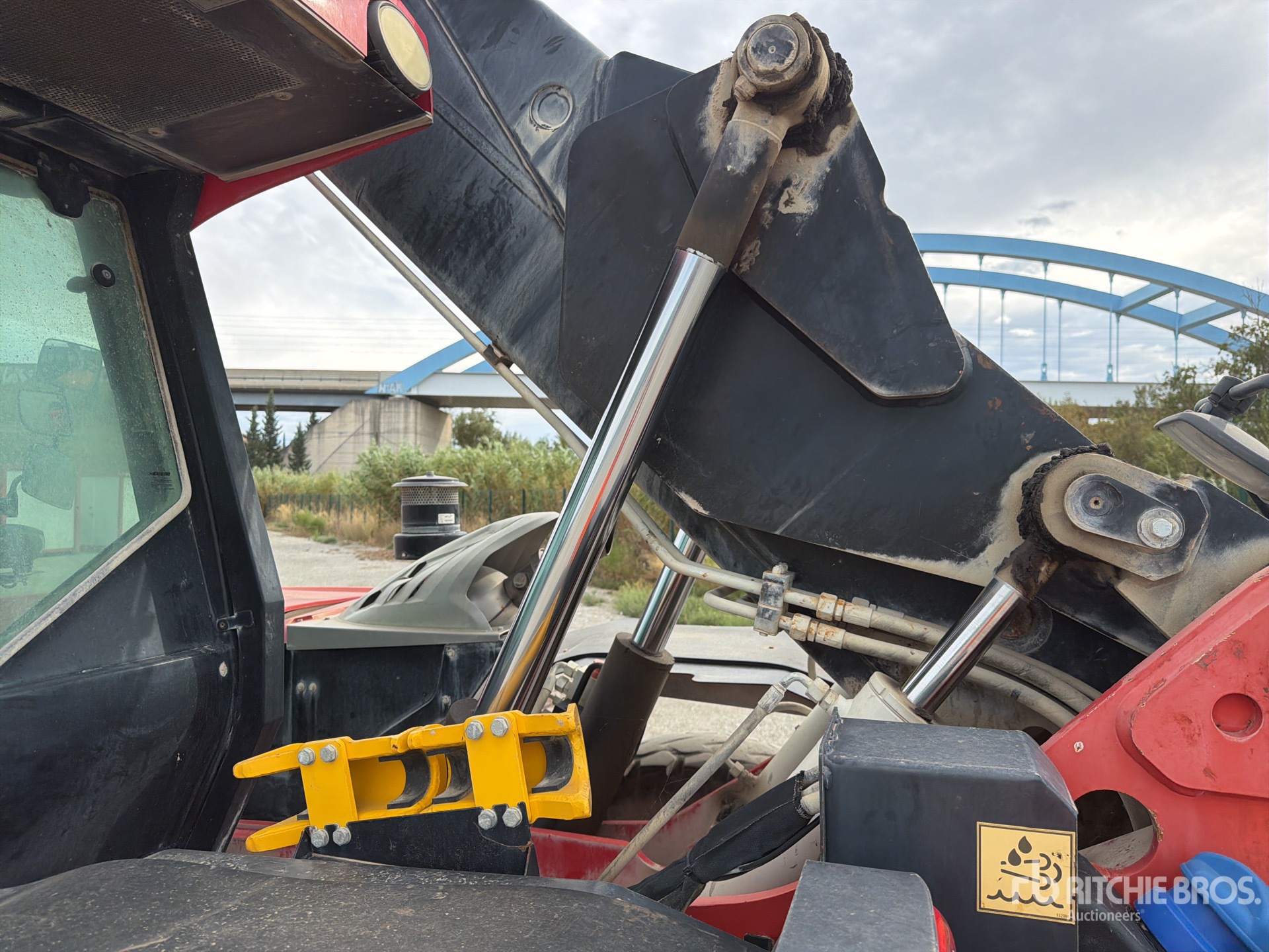 2019 Manitou MLT845H