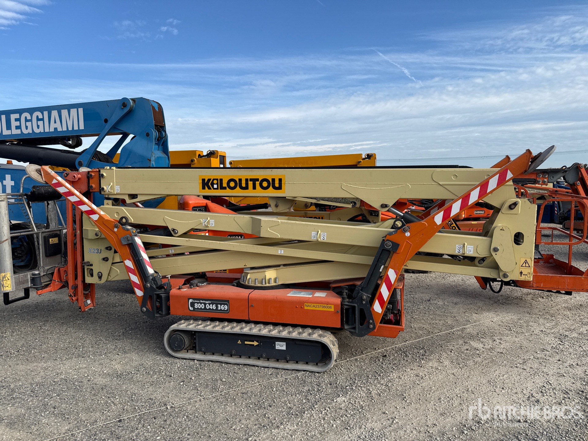 2013 JLG X23J