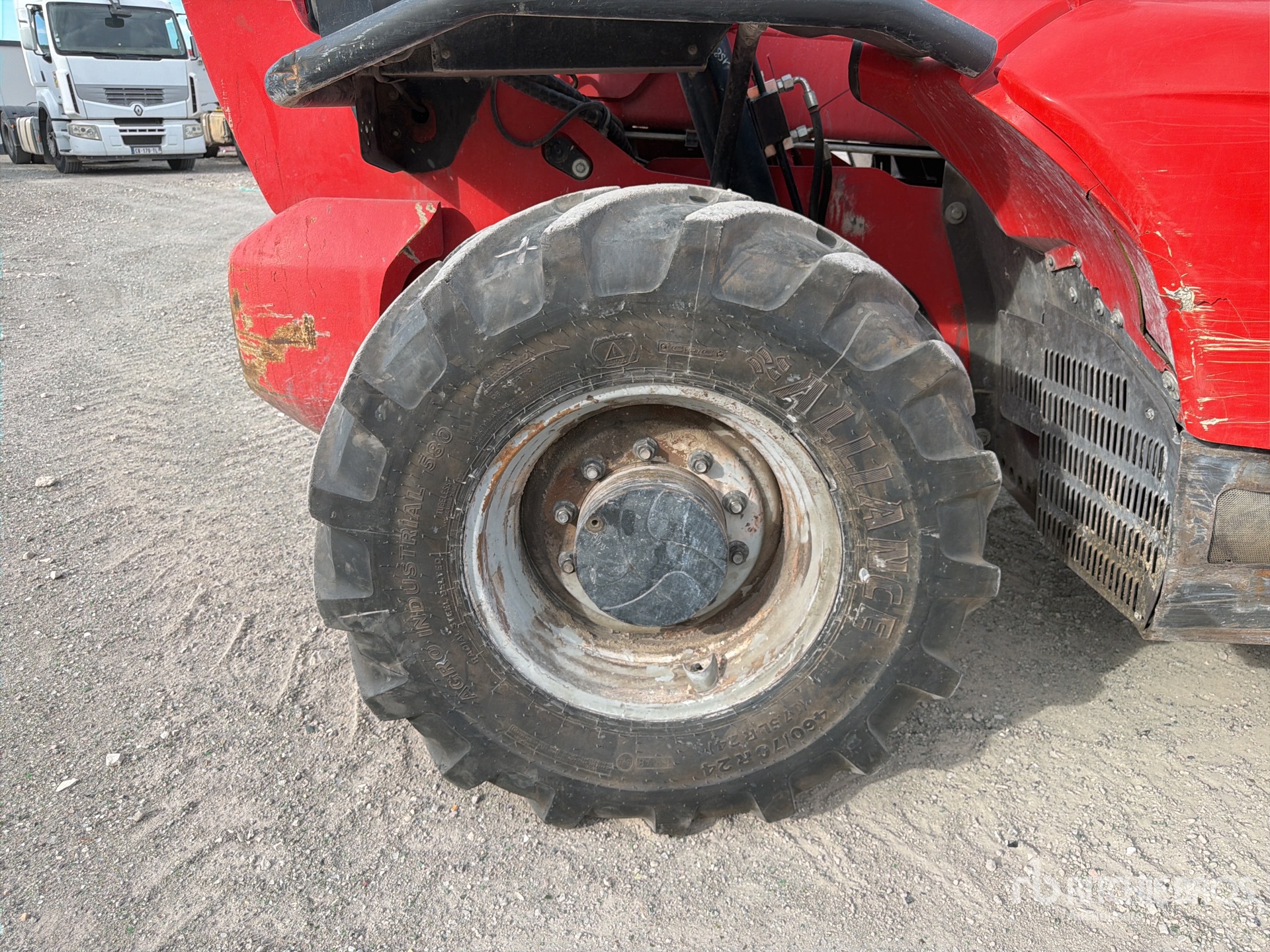 2017 Manitou MLT845H