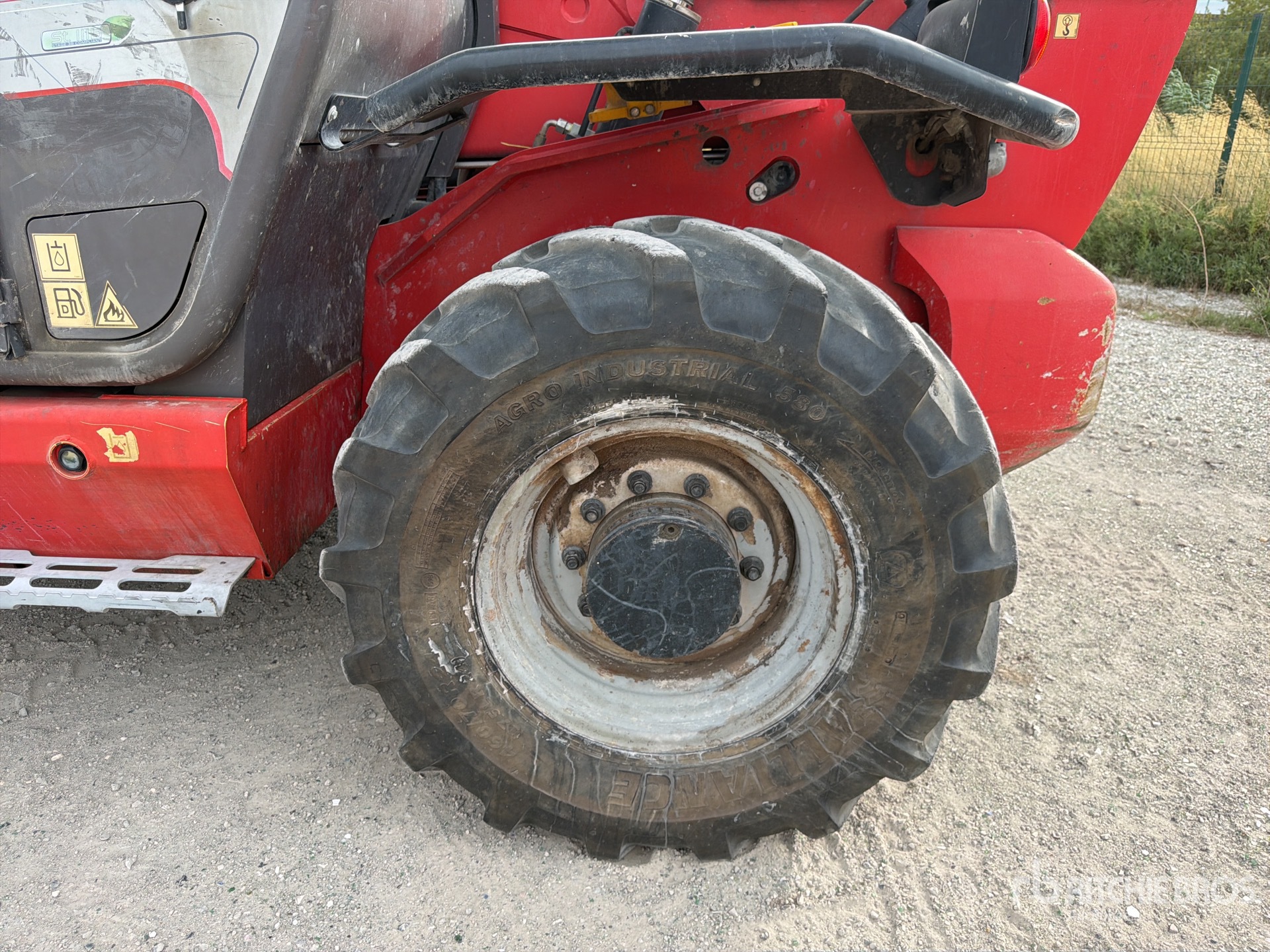 2017 Manitou MLT845H
