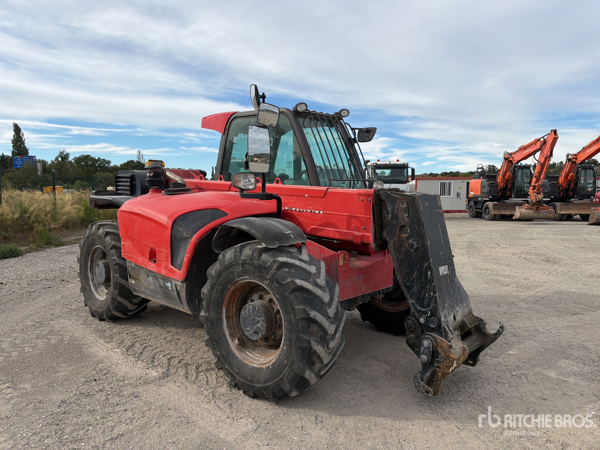 2017 Manitou MLT845H