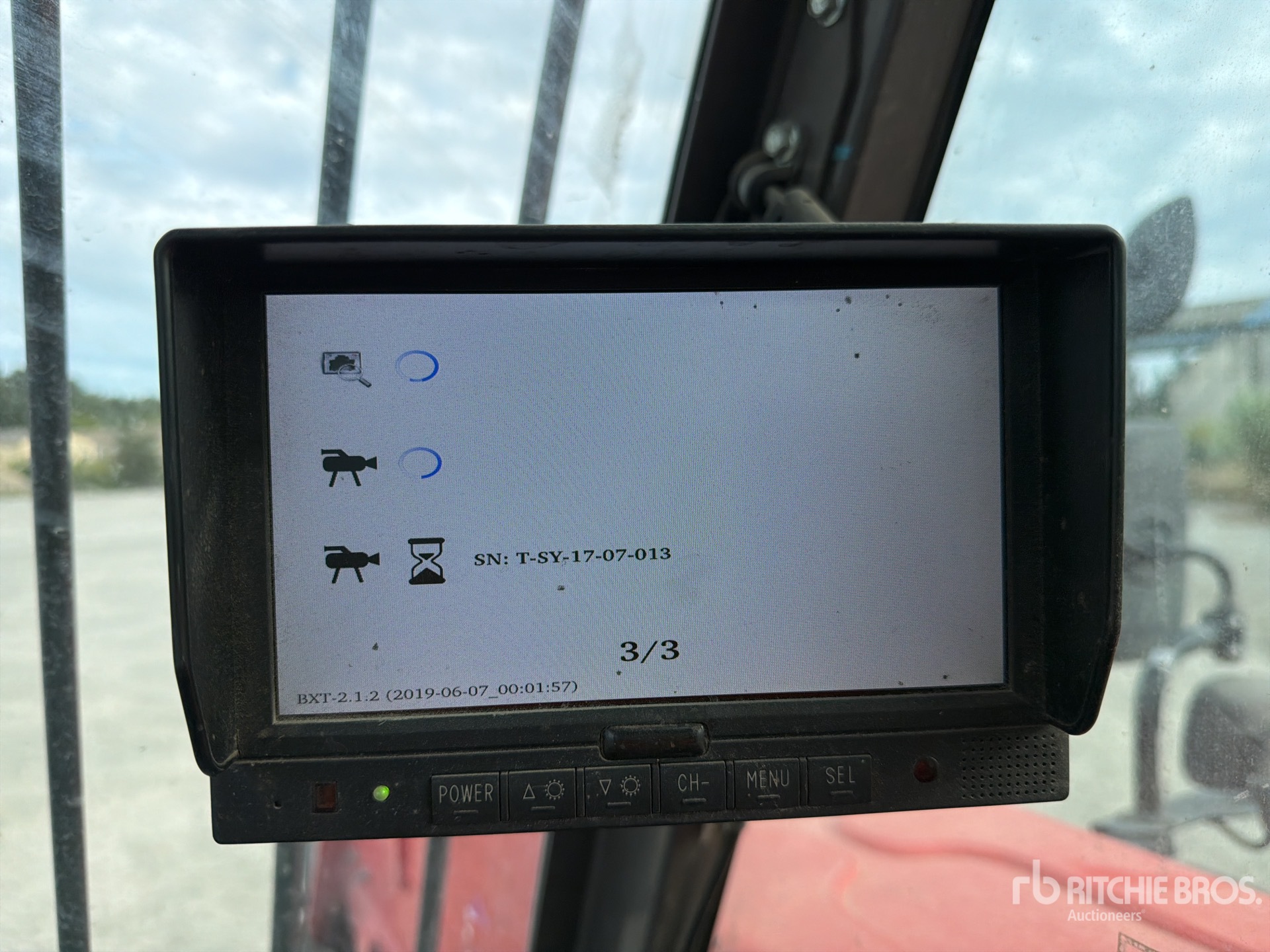 2017 Manitou MLT845H