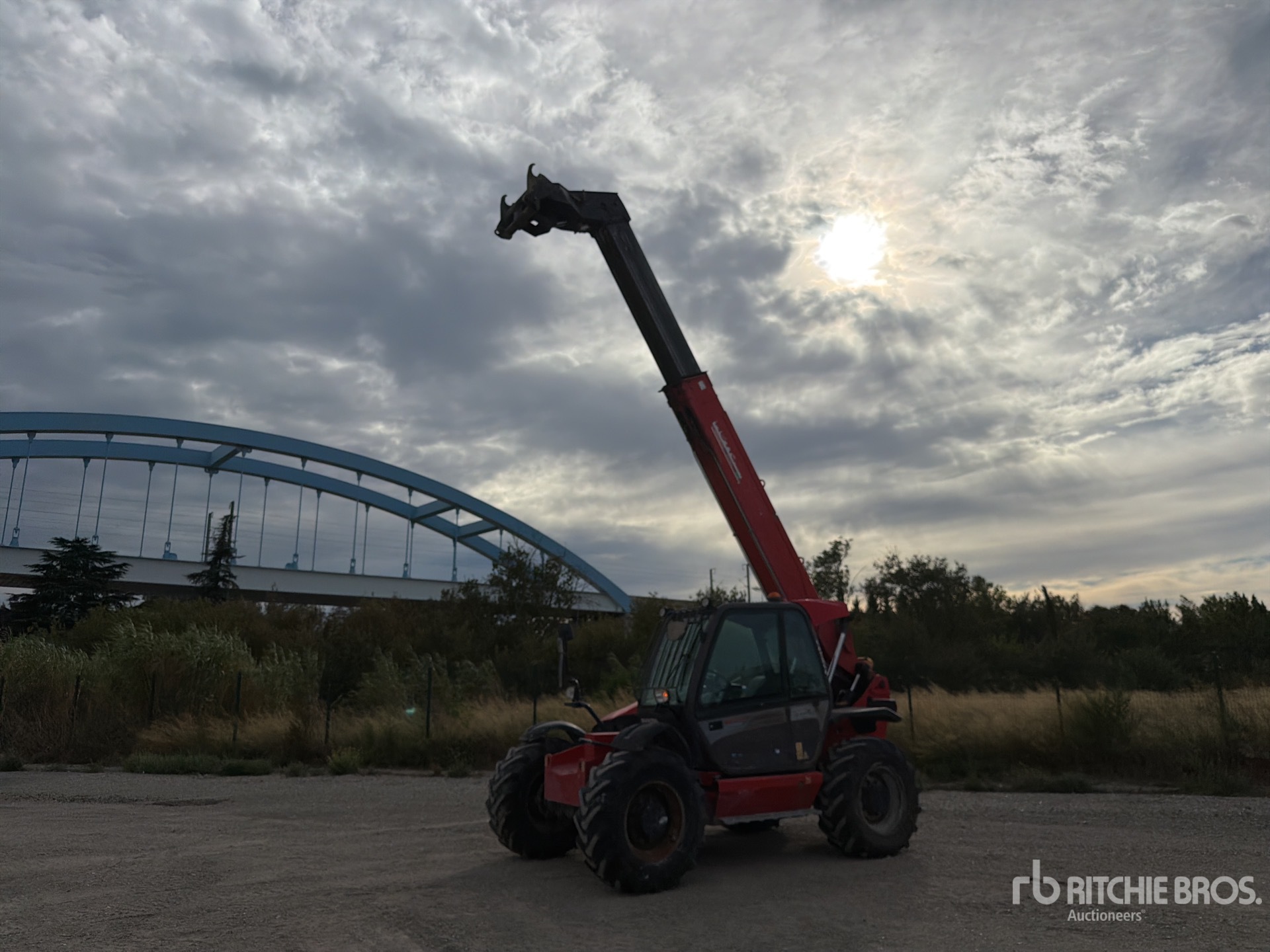 2017 Manitou MLT845H