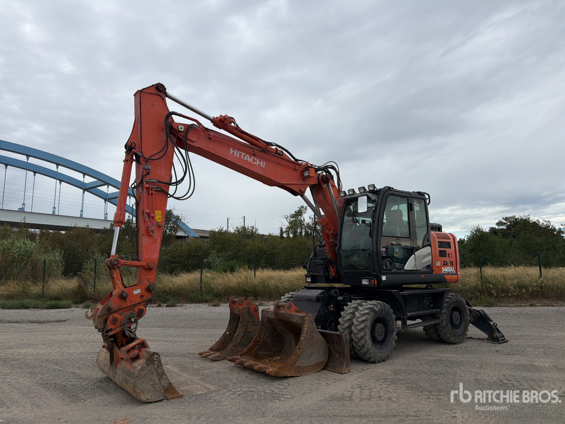 Photo of 2018 Hitachi ZX145W-6