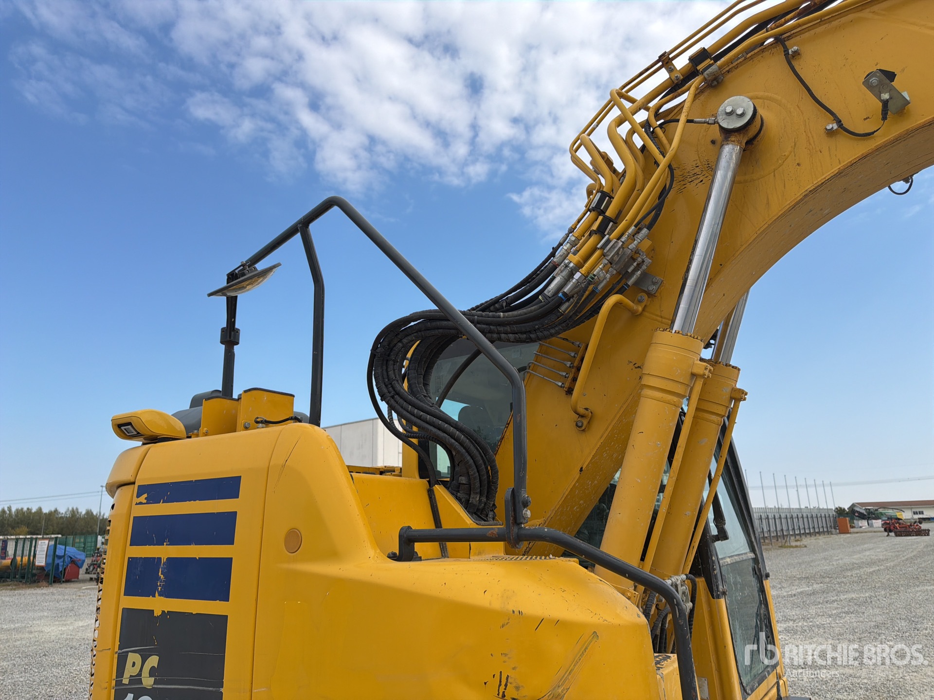 2019 Komatsu PC 138US-11