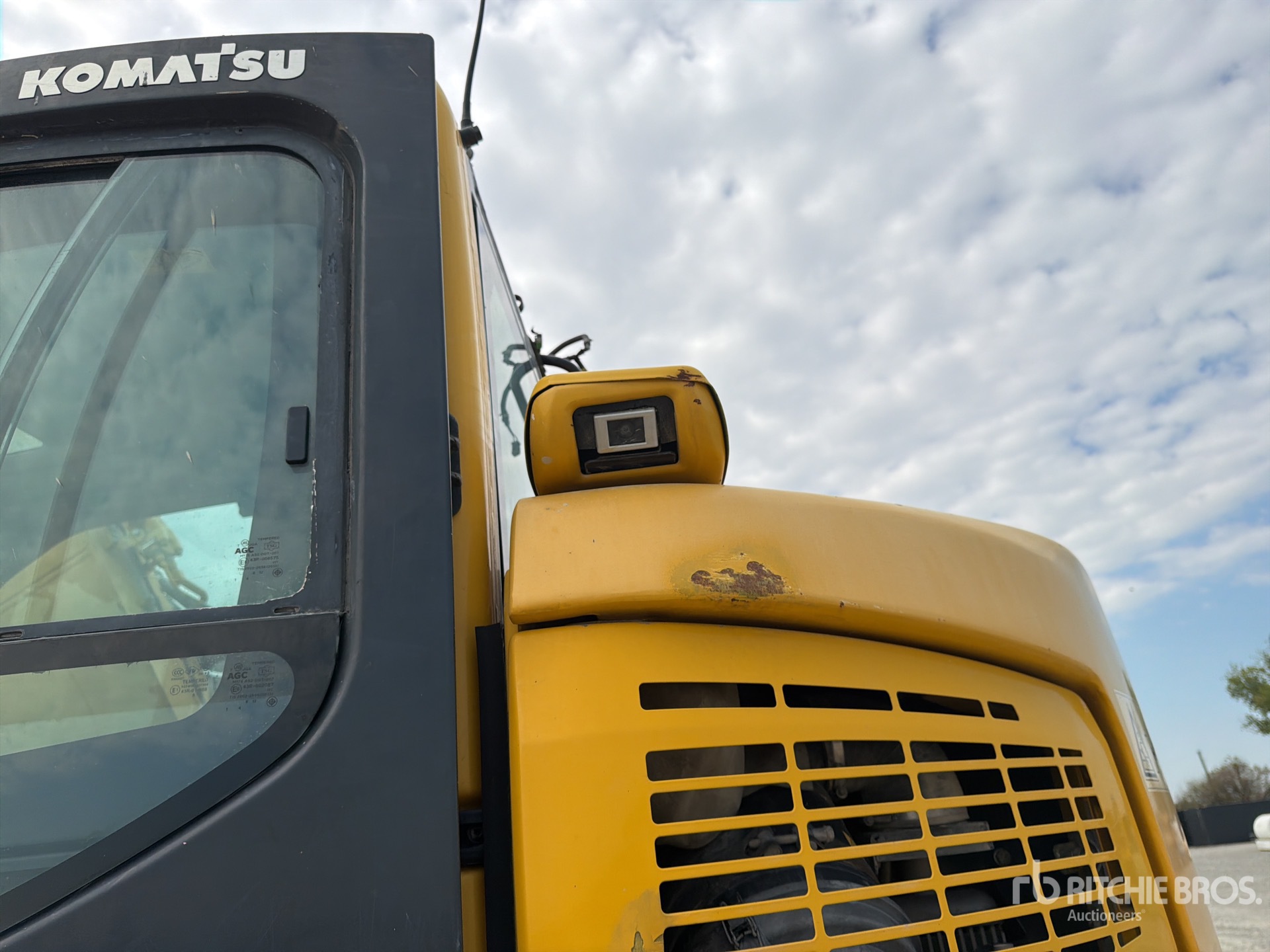 2019 Komatsu PC 138US-11