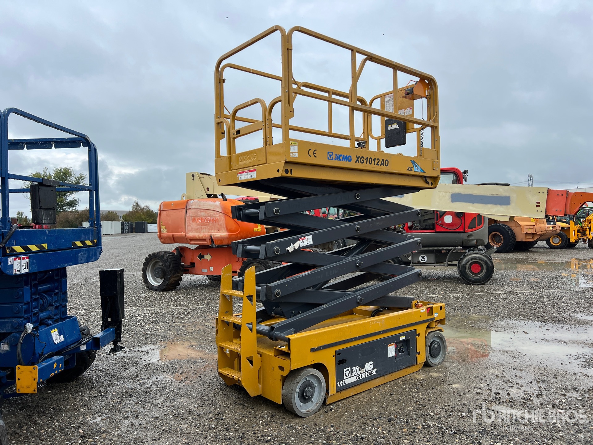 2022 XCMG XG1012AC