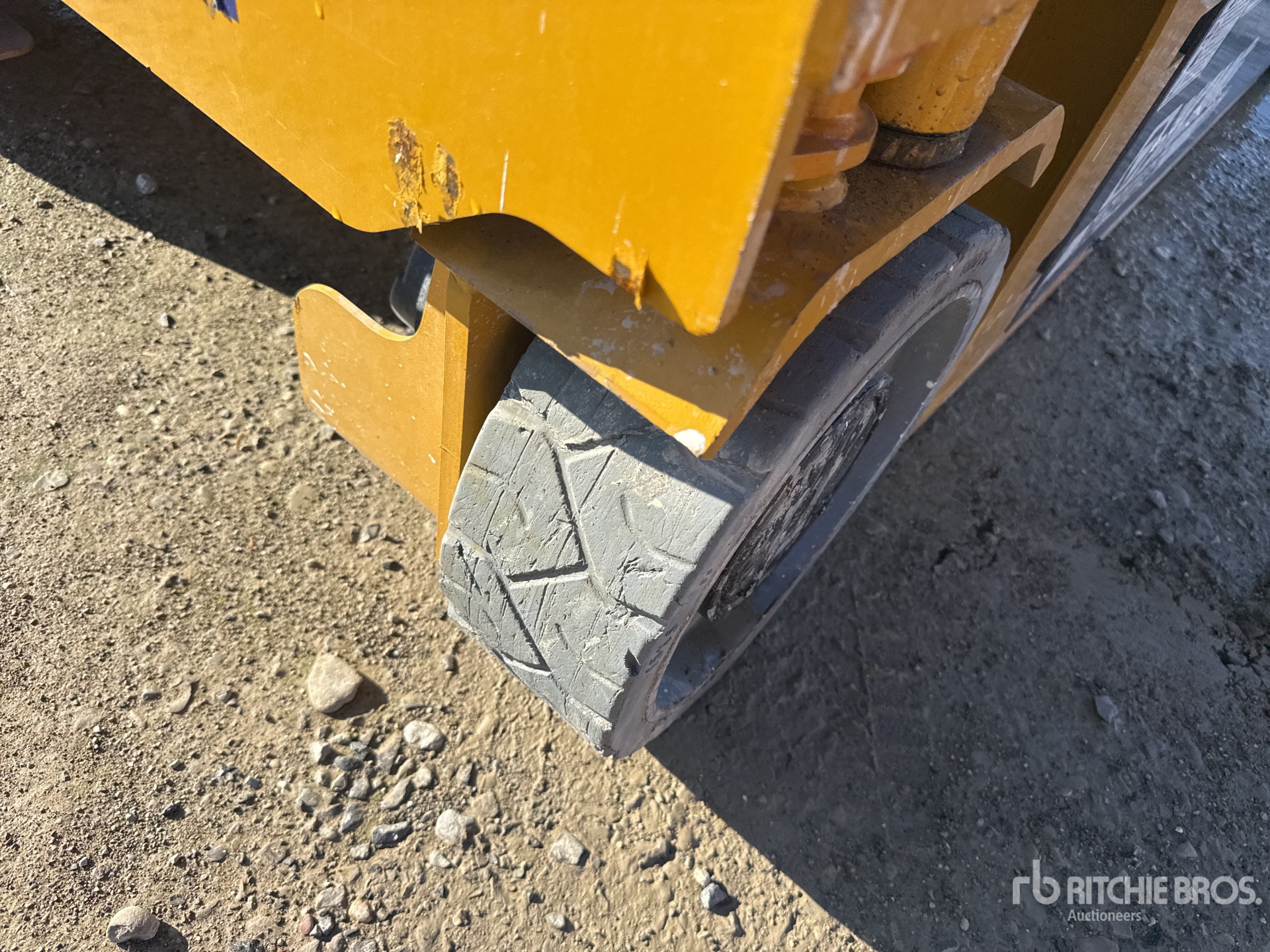 2022 XCMG XG1412AC