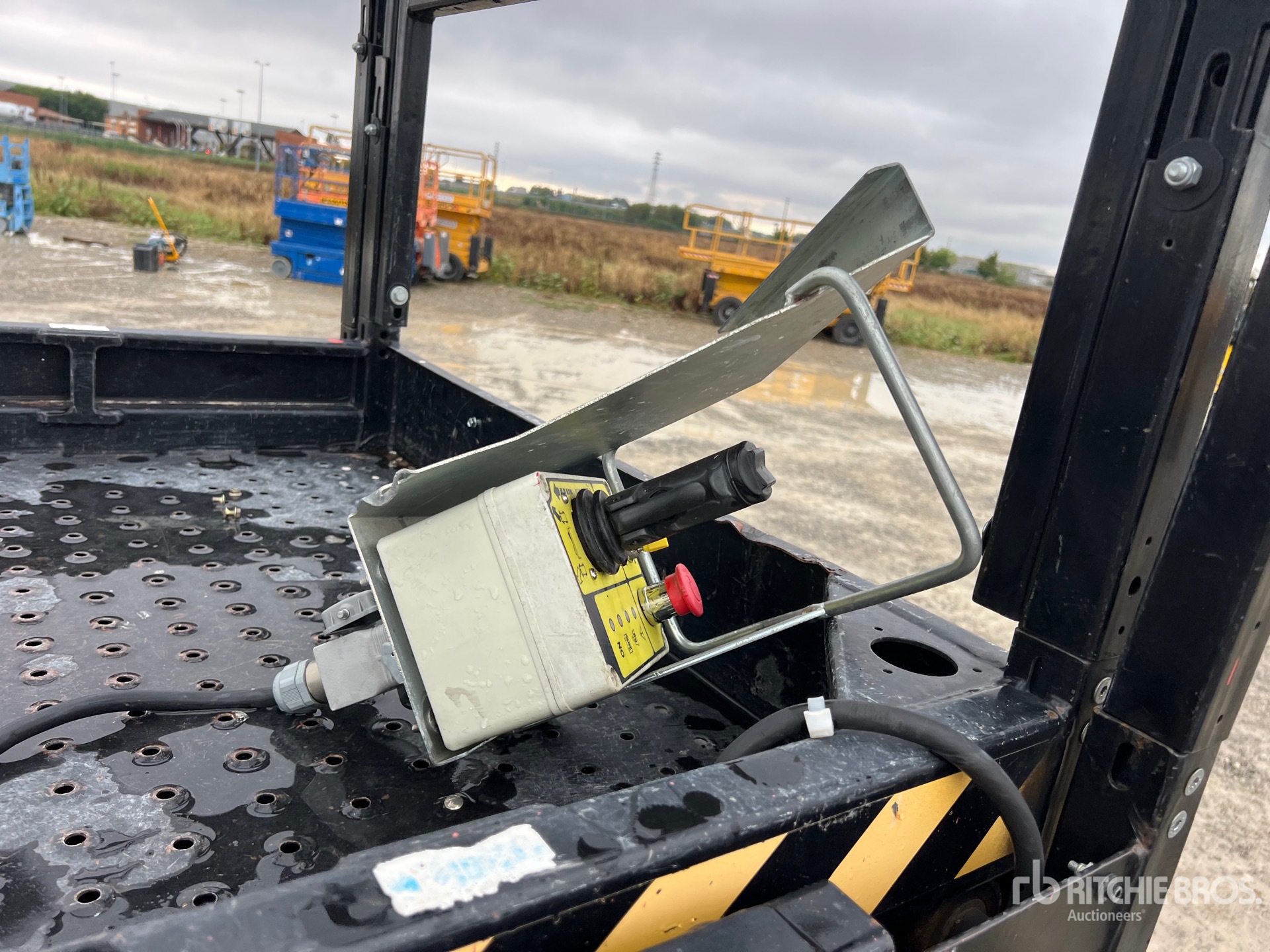 2018 Airo X16EW