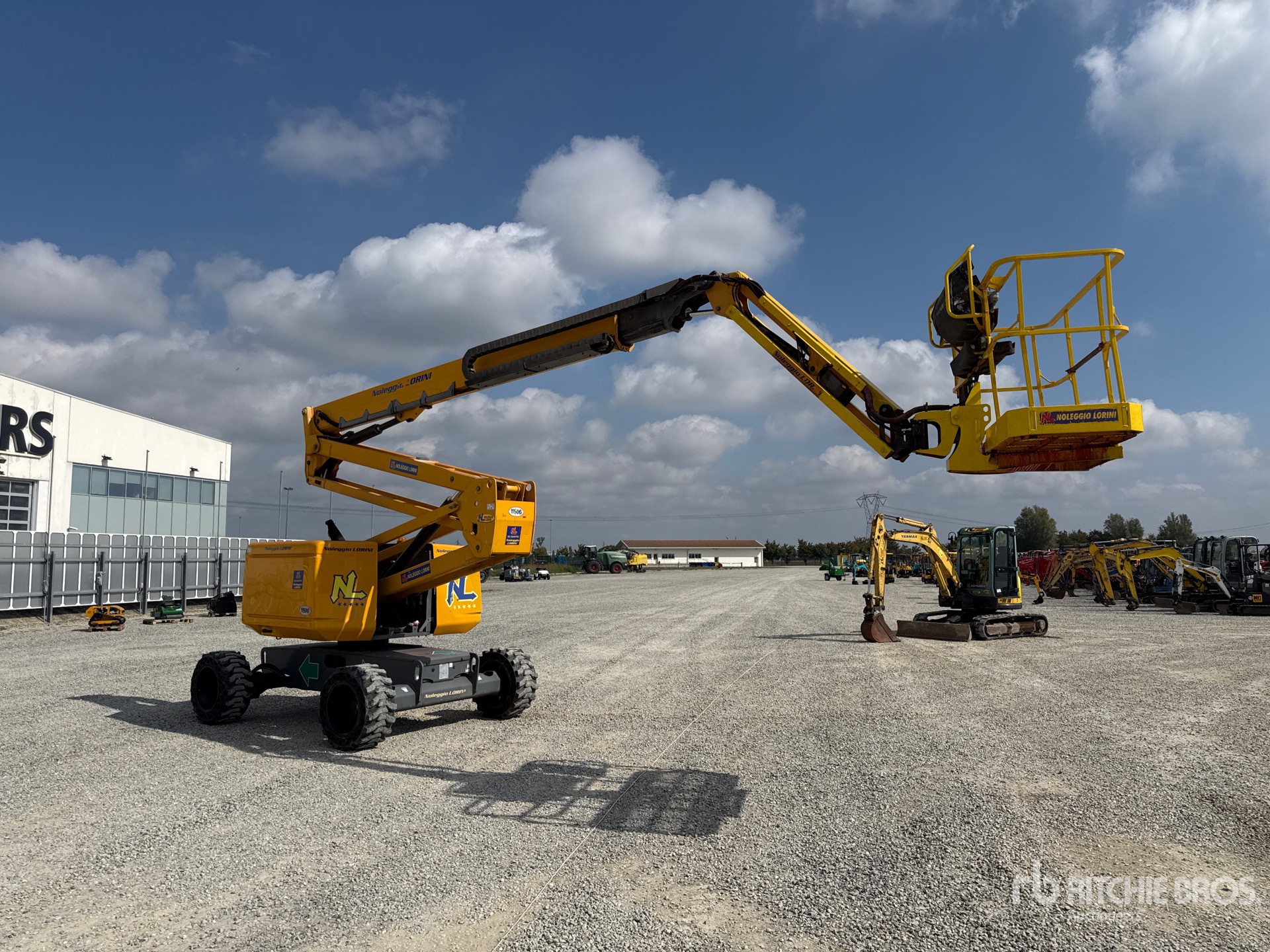 2019 Haulotte HA20RTJ
