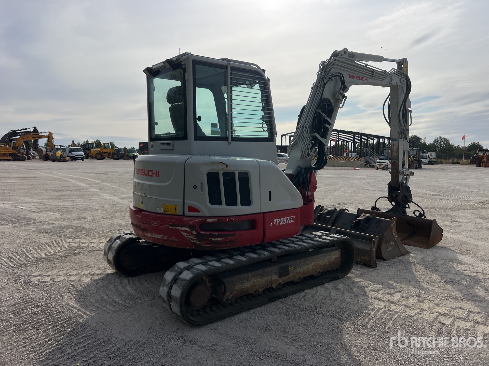 2021 Takeuchi TB257FR