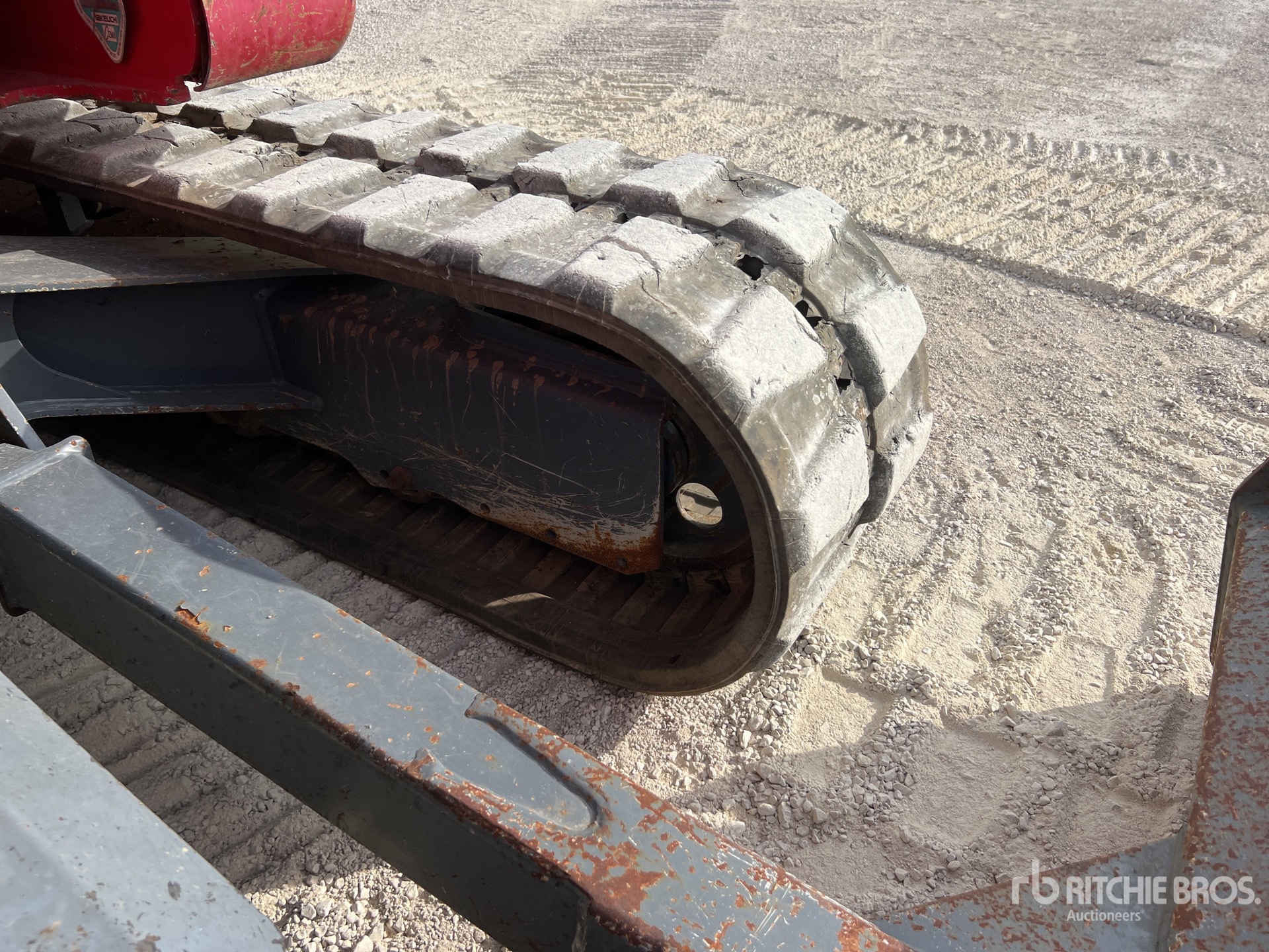 2021 Takeuchi TB257FR