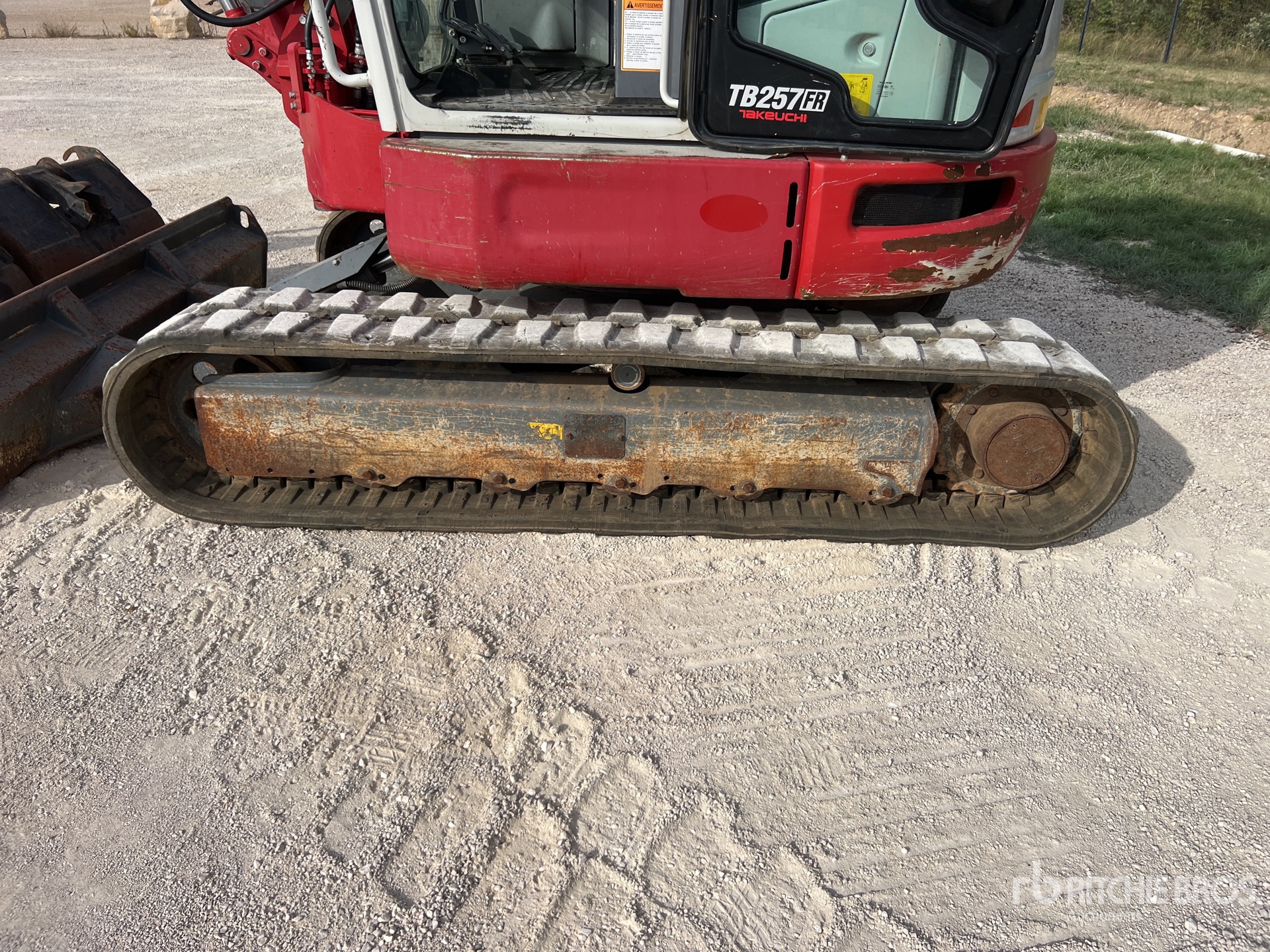 2021 Takeuchi TB257FR