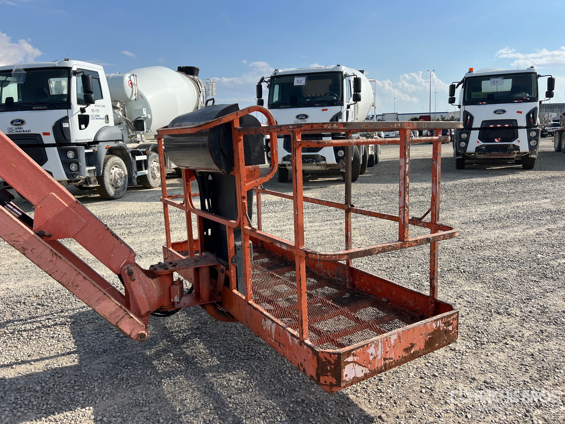 2001 JLG 660SJ