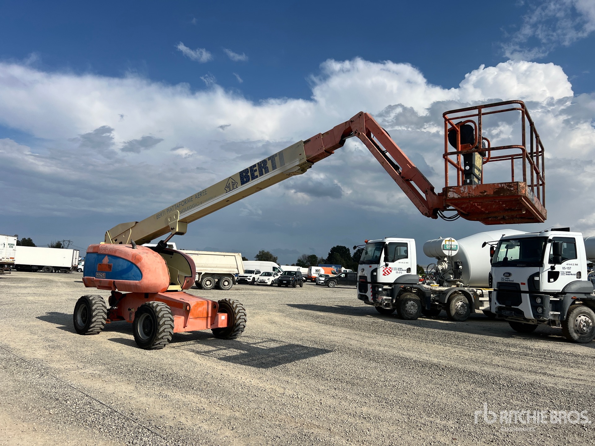 2001 JLG 660SJ
