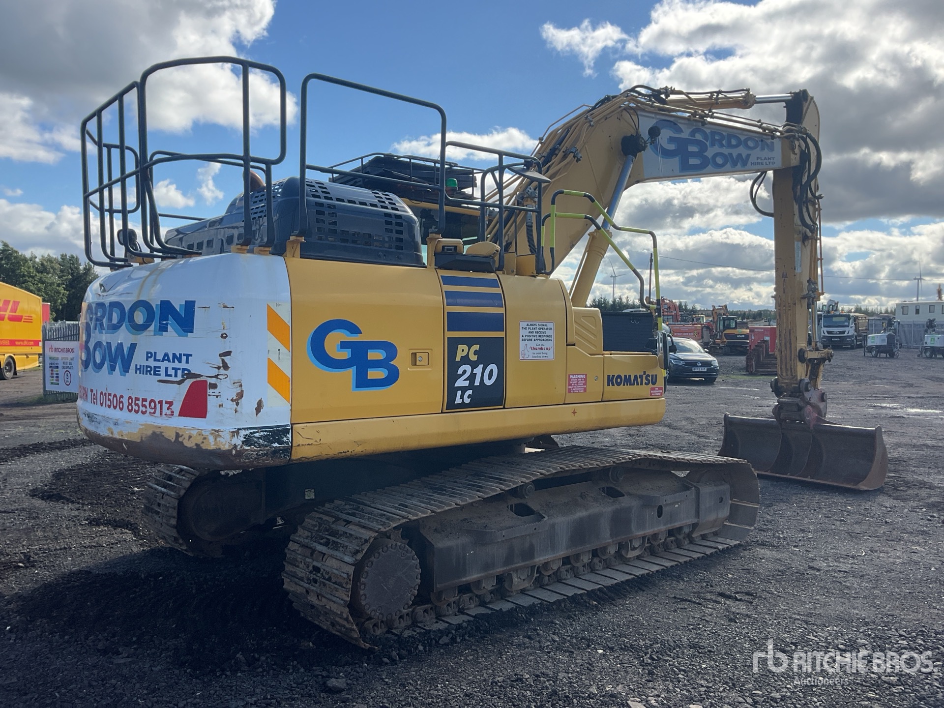 2021 Komatsu PC210LC-11E0
