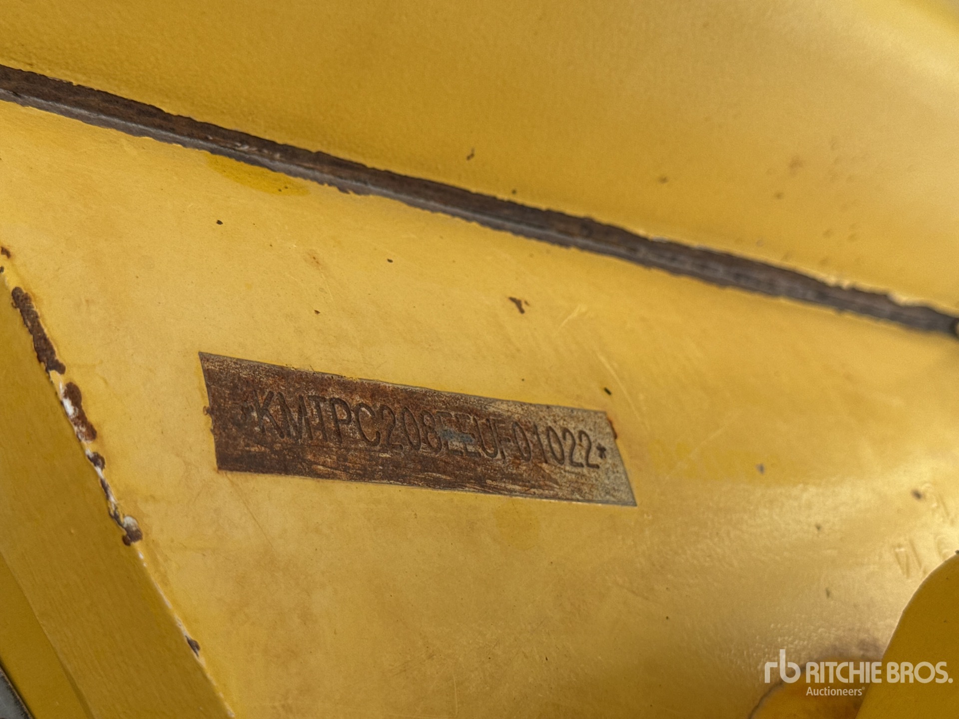 2014 Komatsu PC80MR-3