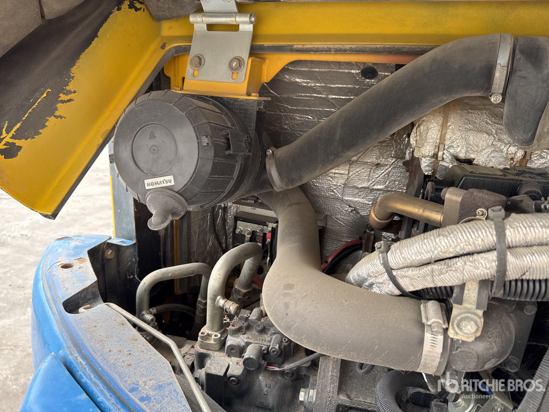 2014 Komatsu PC80MR-3