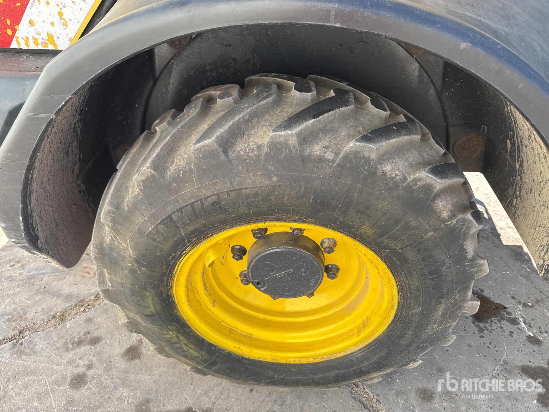 2010 Komatsu WA80-6