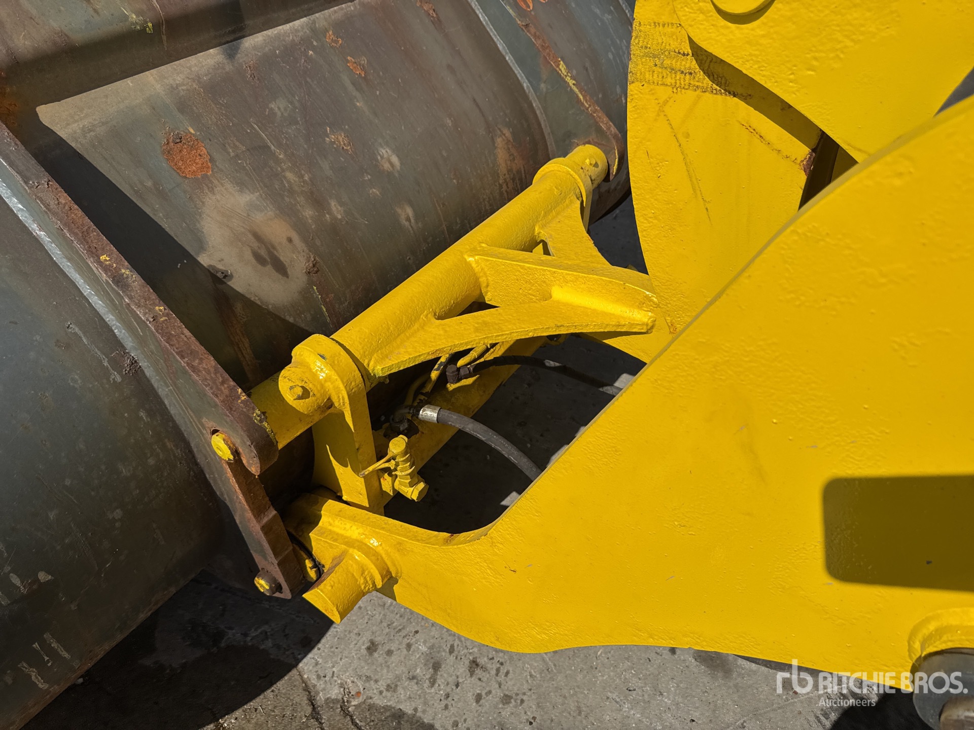 2010 Komatsu WA80-6