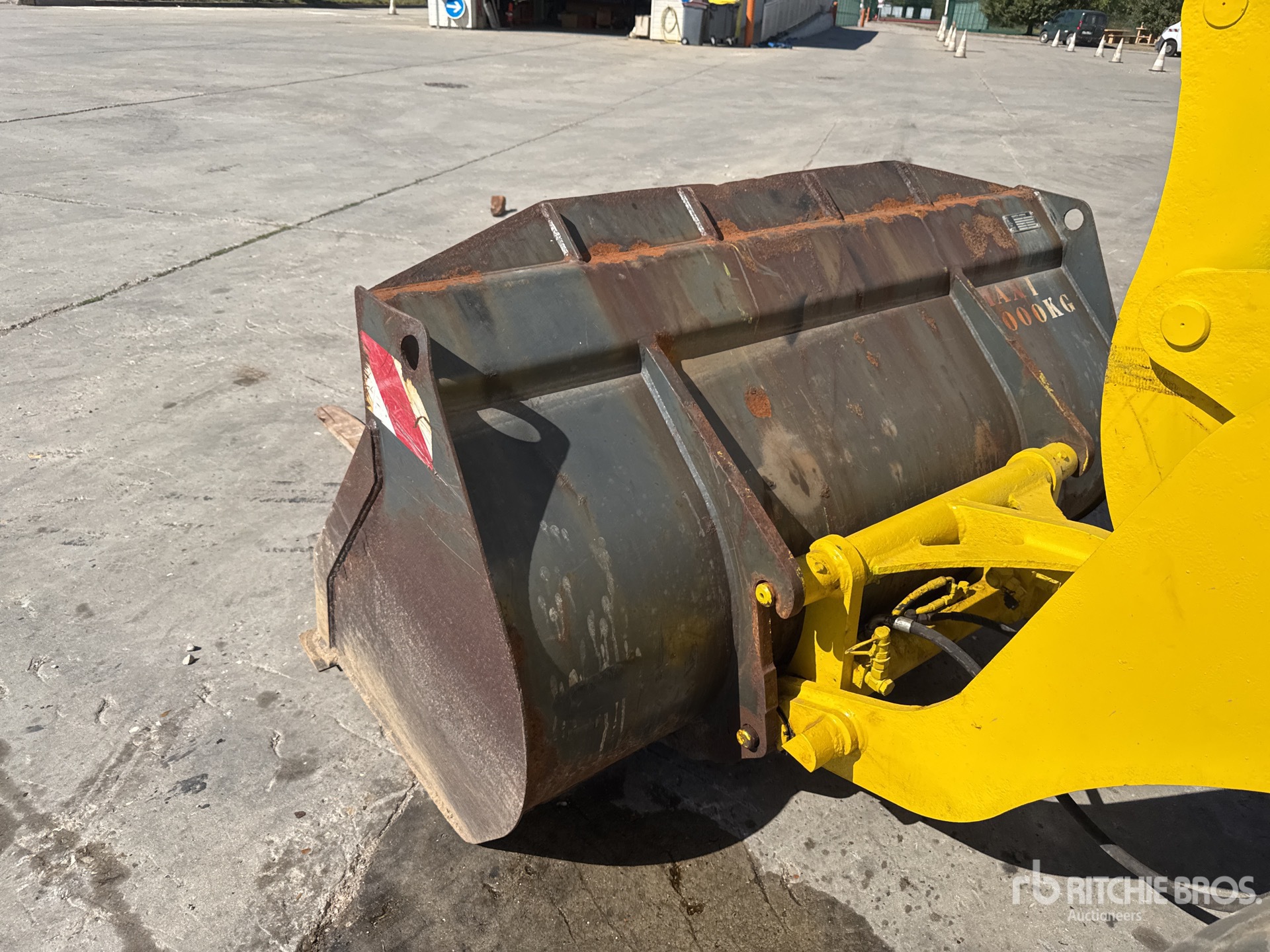 2010 Komatsu WA80-6