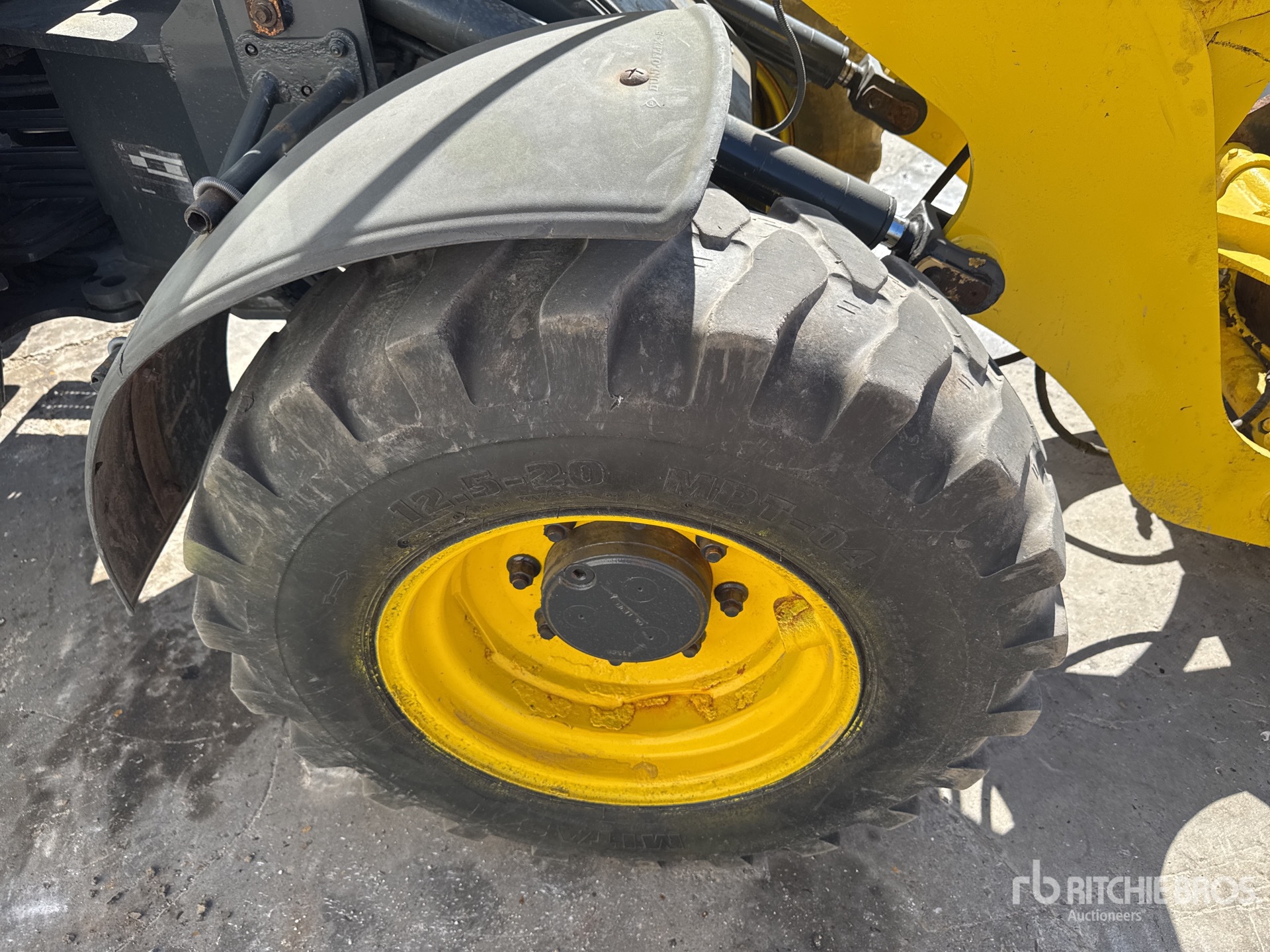 2010 Komatsu WA80-6