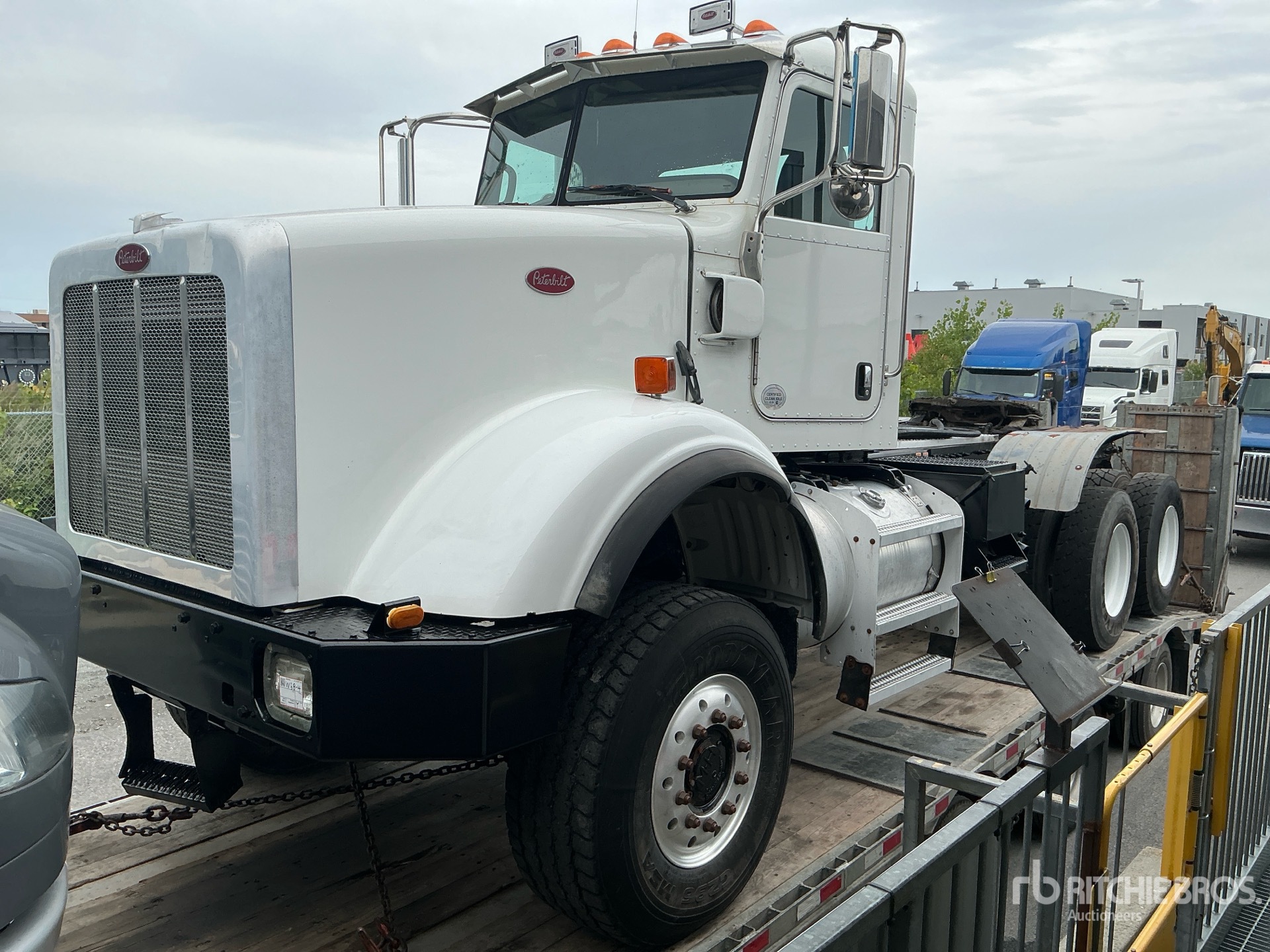 2013 Peterbilt 367