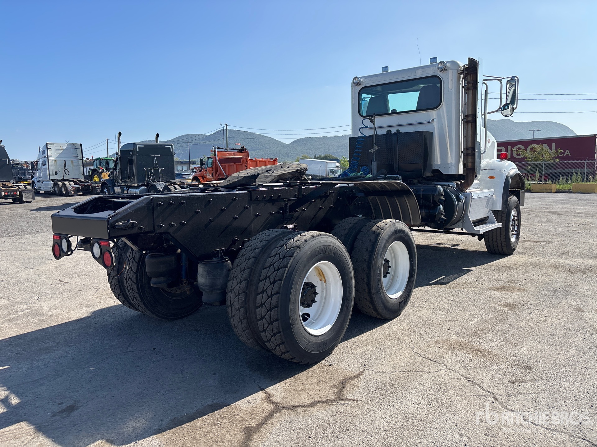 2013 Peterbilt 367