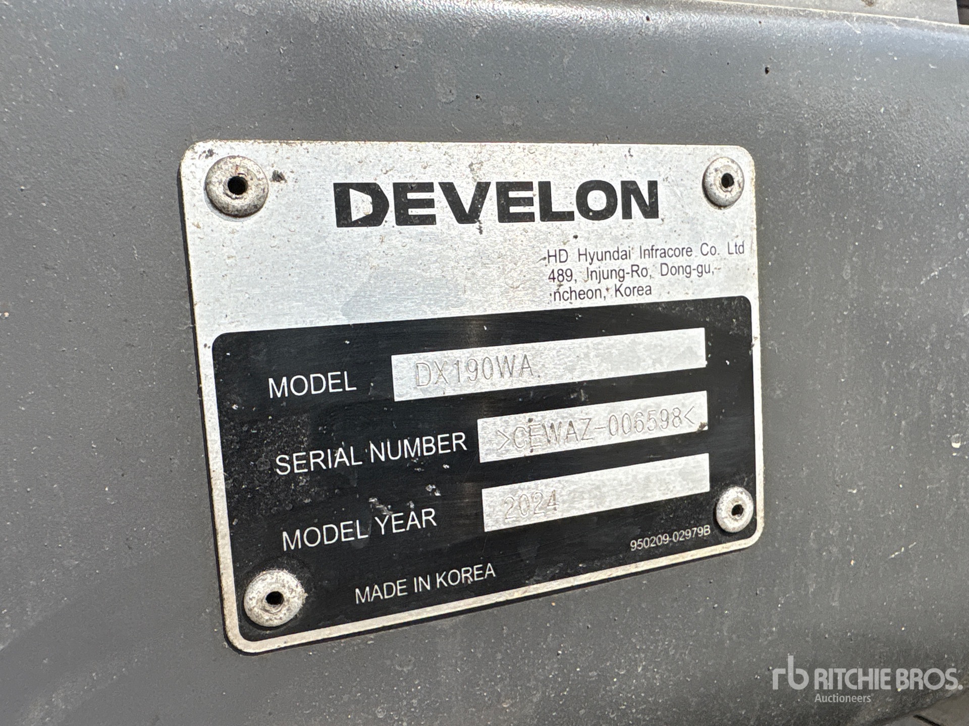 2024 Develon DX190WA